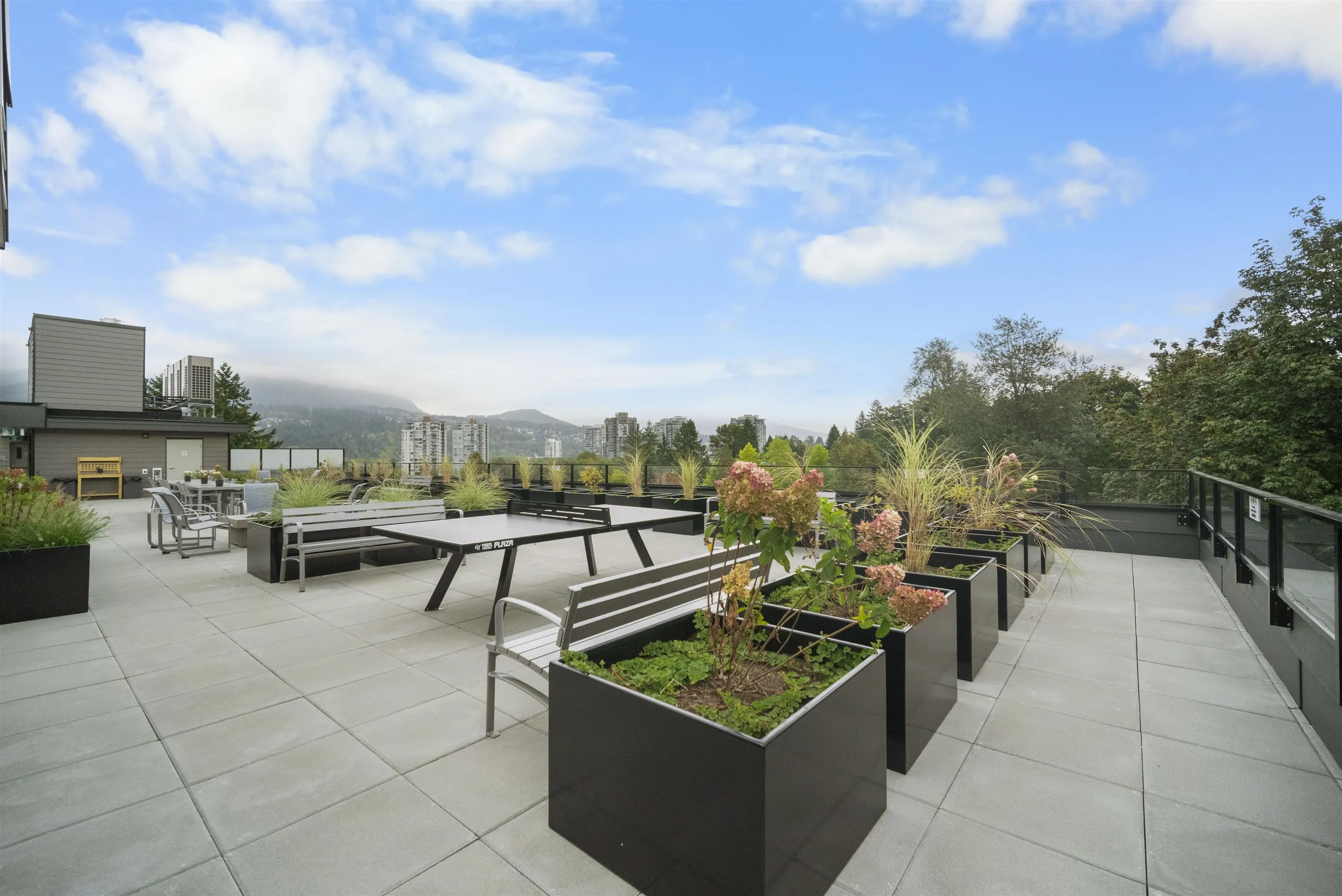 414 150 James Road