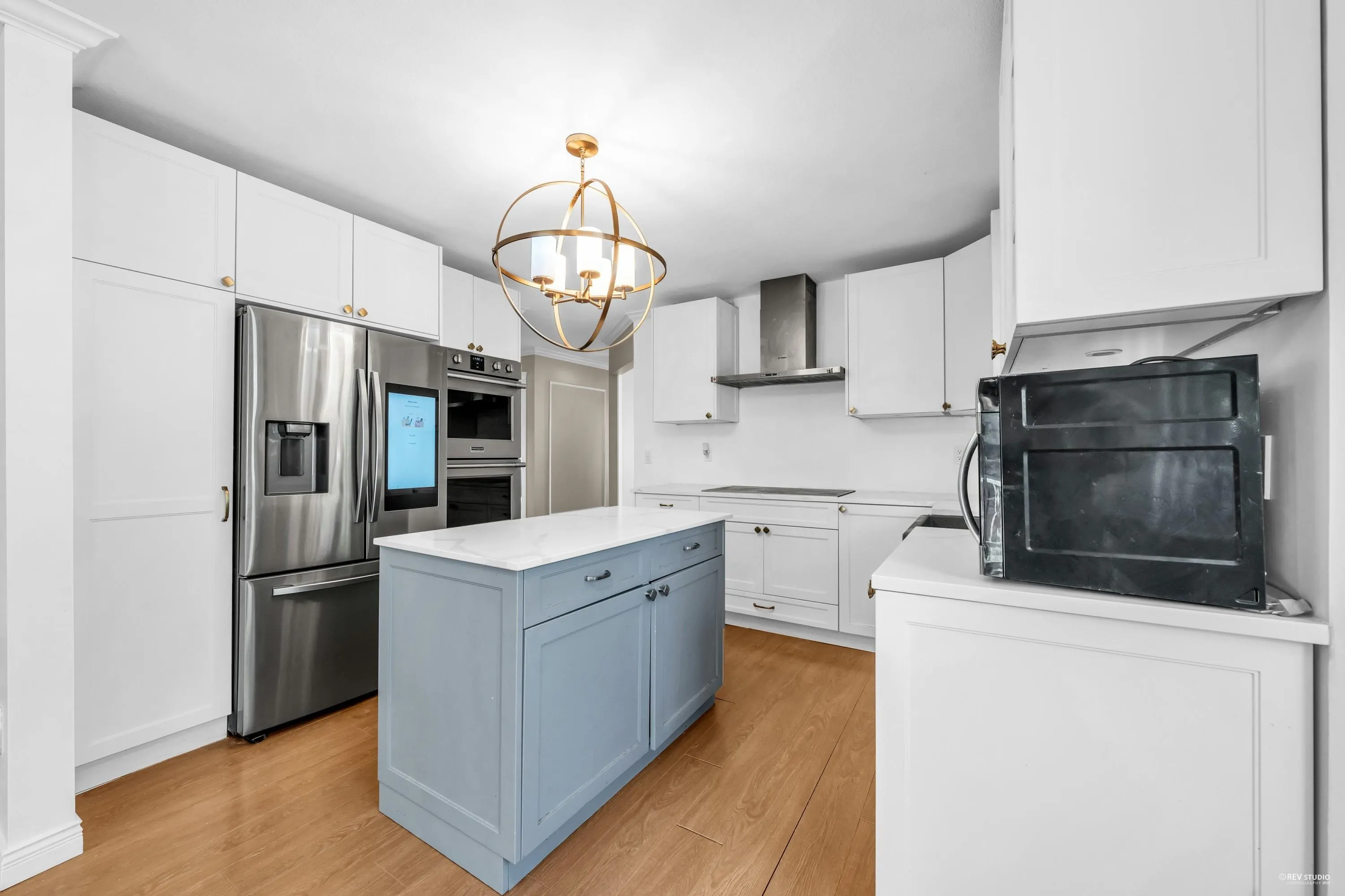 12150 Chestnut Crescent