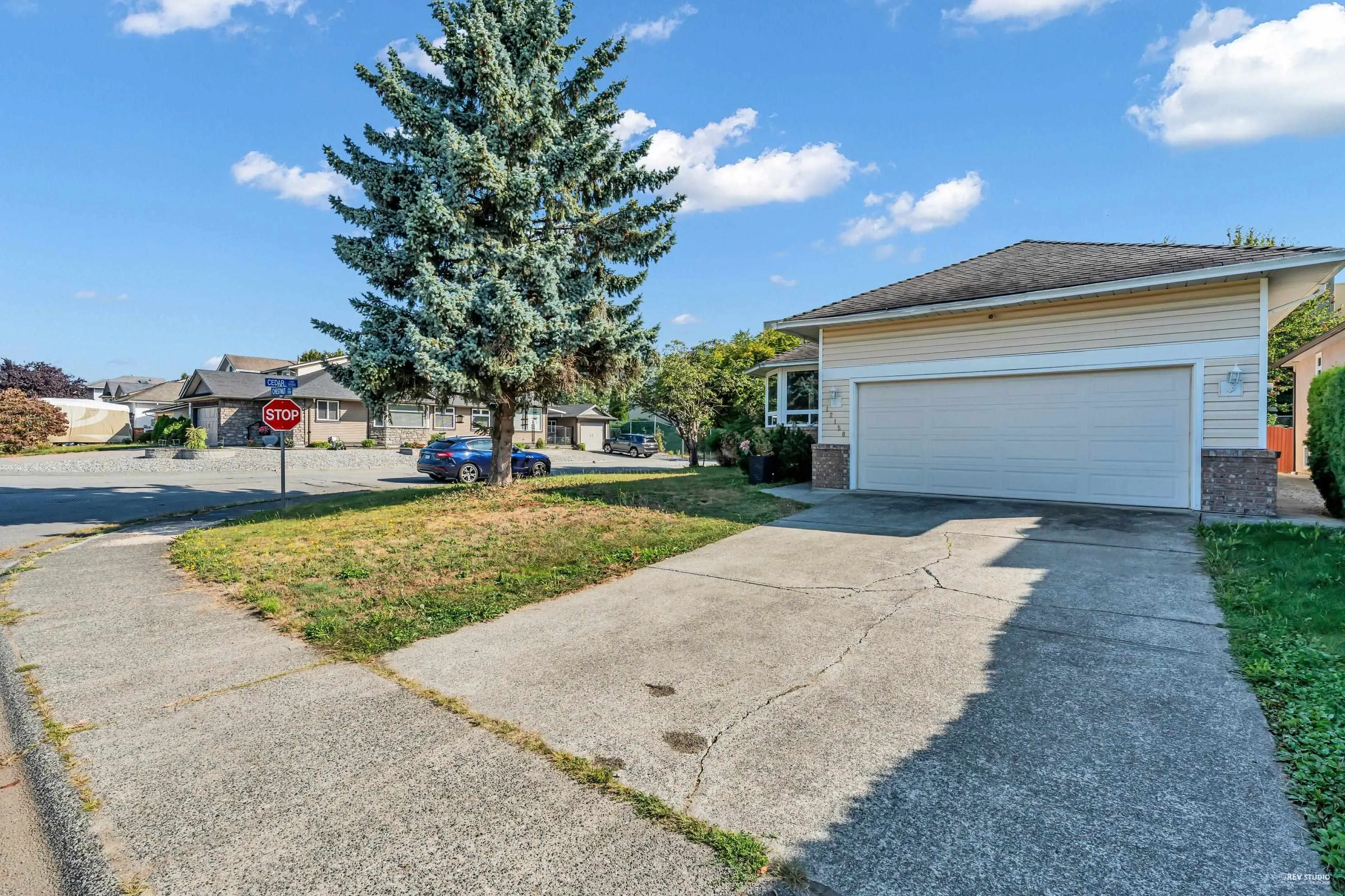 12150 Chestnut Crescent