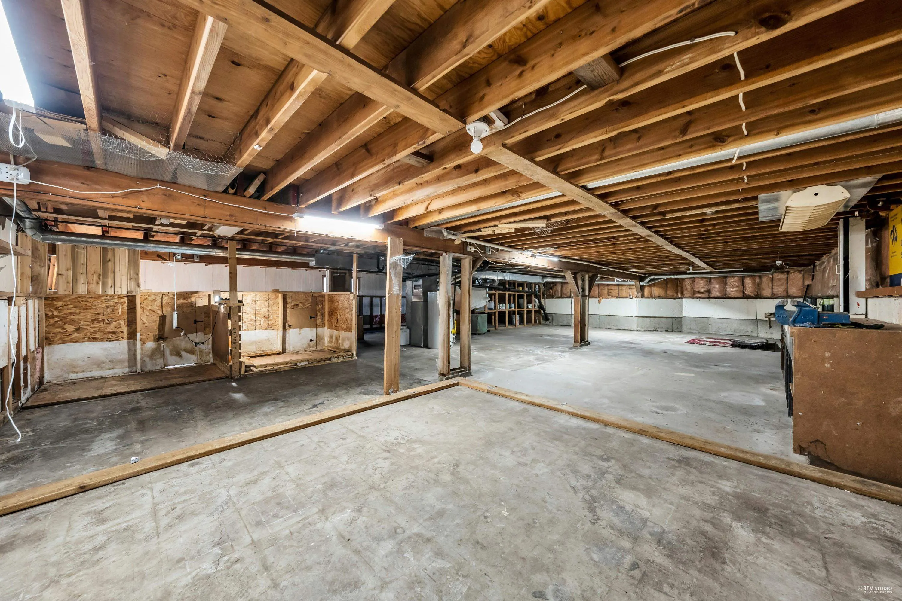 12150 Chestnut Crescent