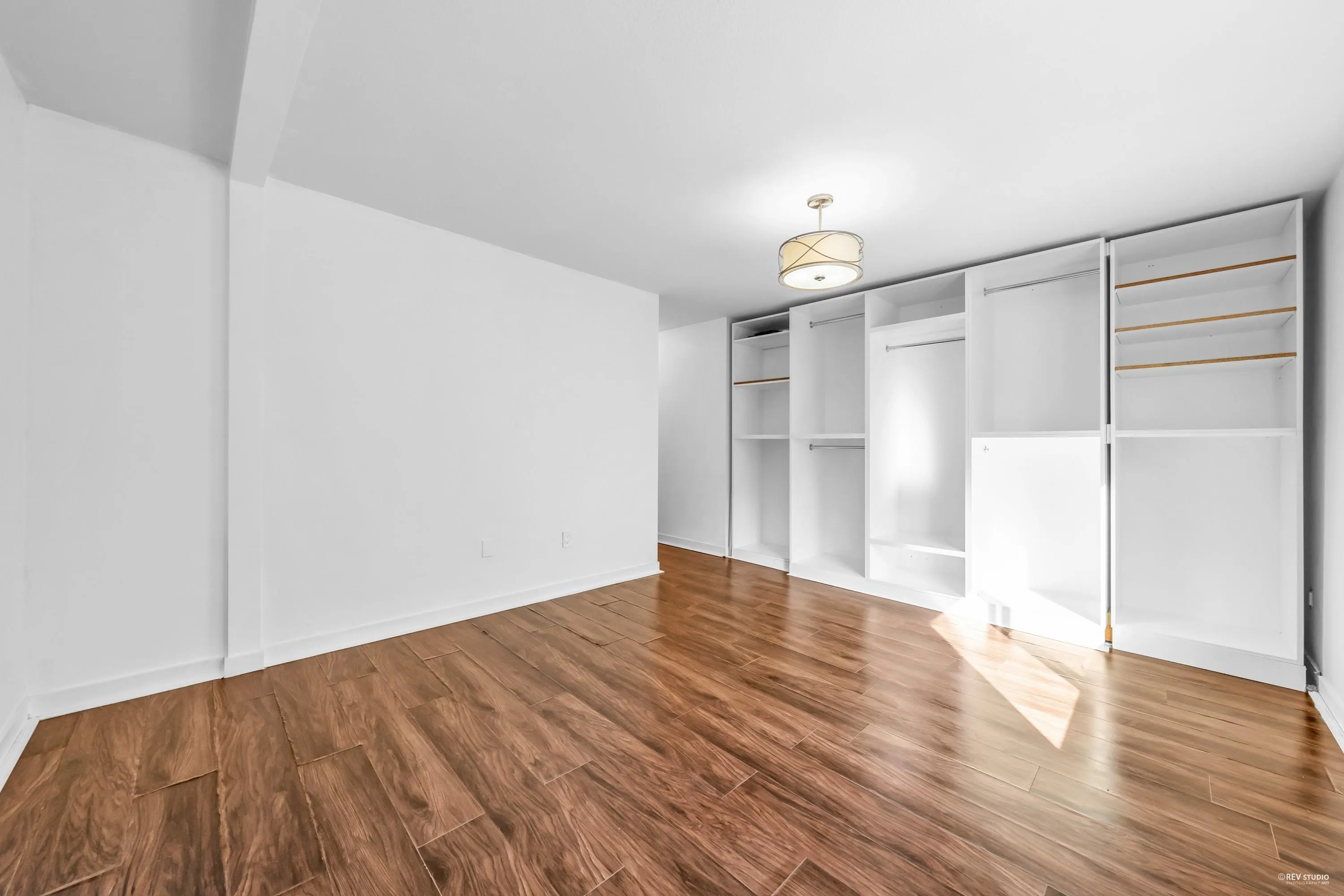 12150 Chestnut Crescent