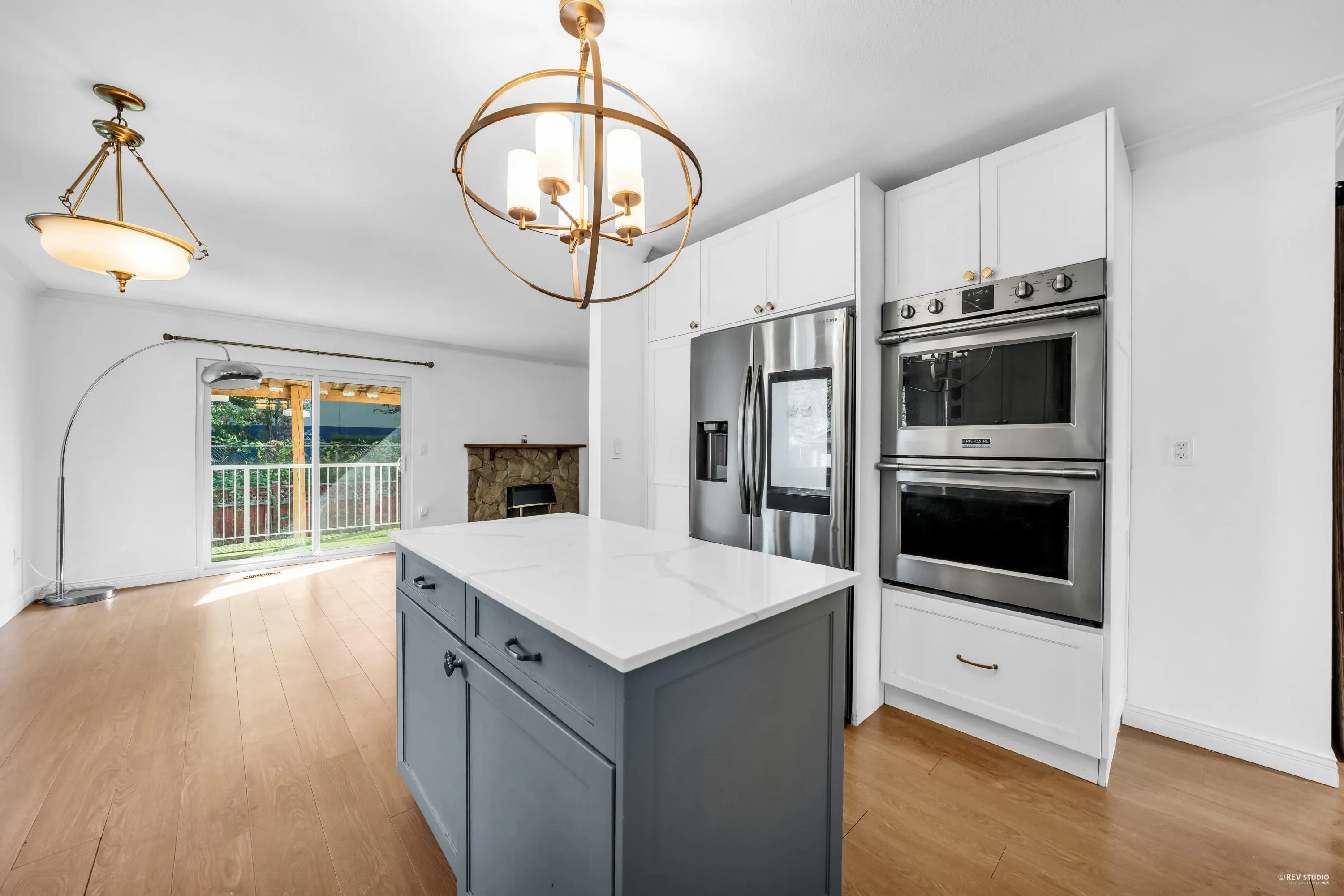 12150 Chestnut Crescent