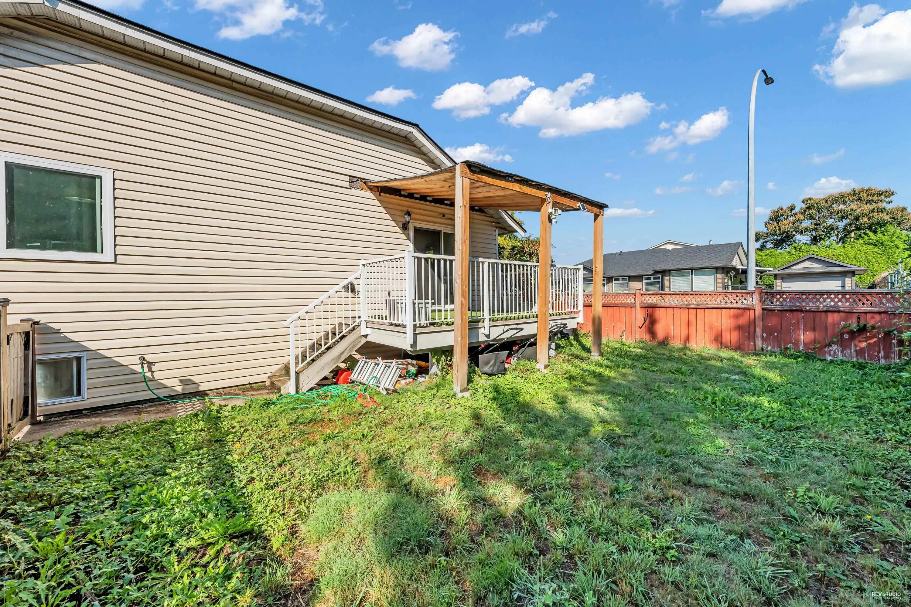 12150 Chestnut Crescent