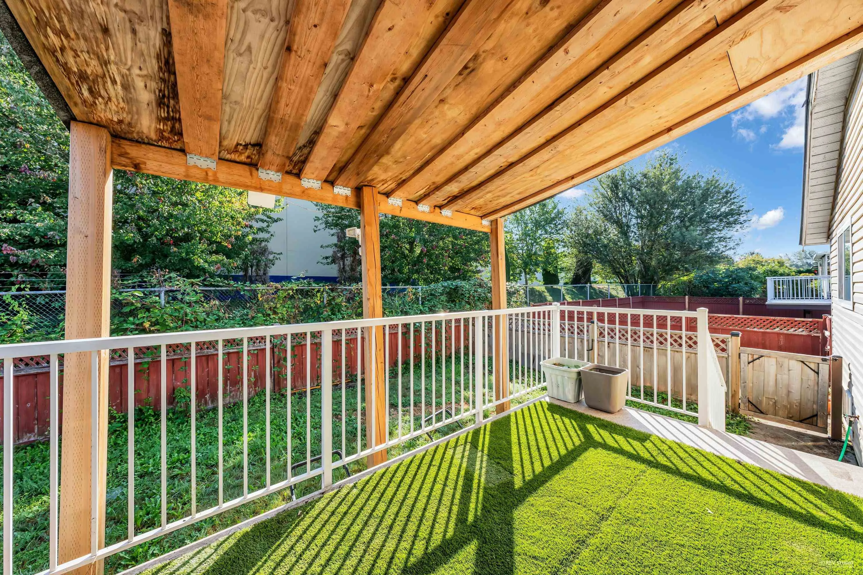 12150 Chestnut Crescent