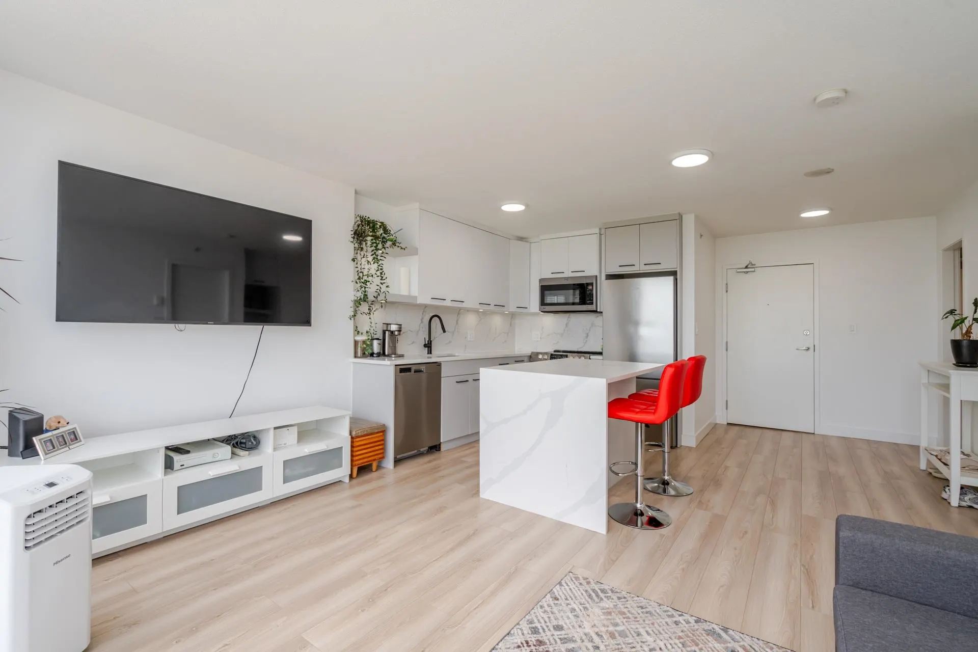 3106 13618 100 Avenue