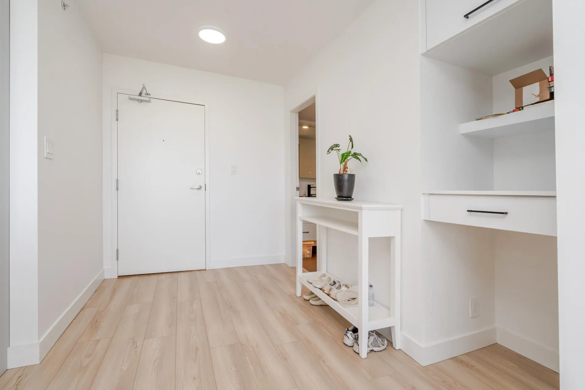 3106 13618 100 Avenue