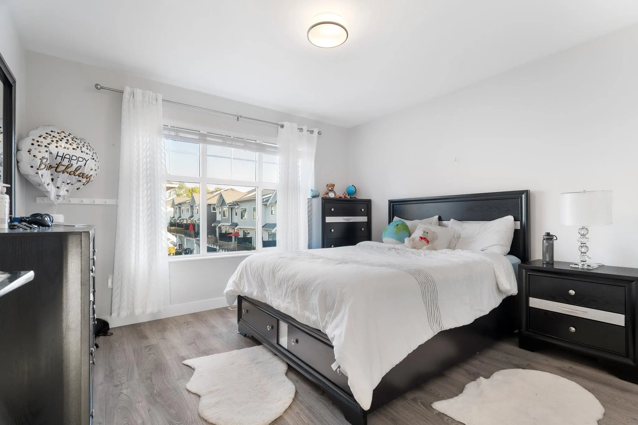 17 20327 72b Avenue