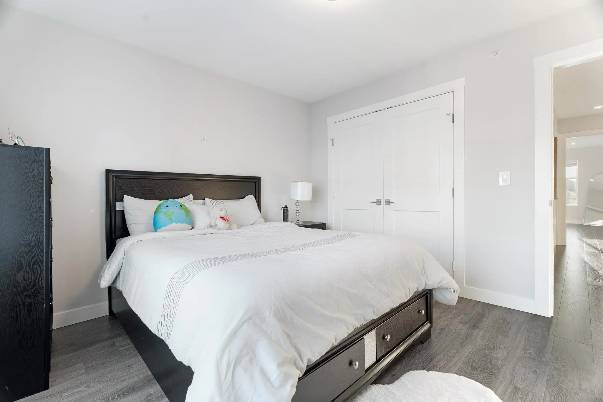17 20327 72b Avenue