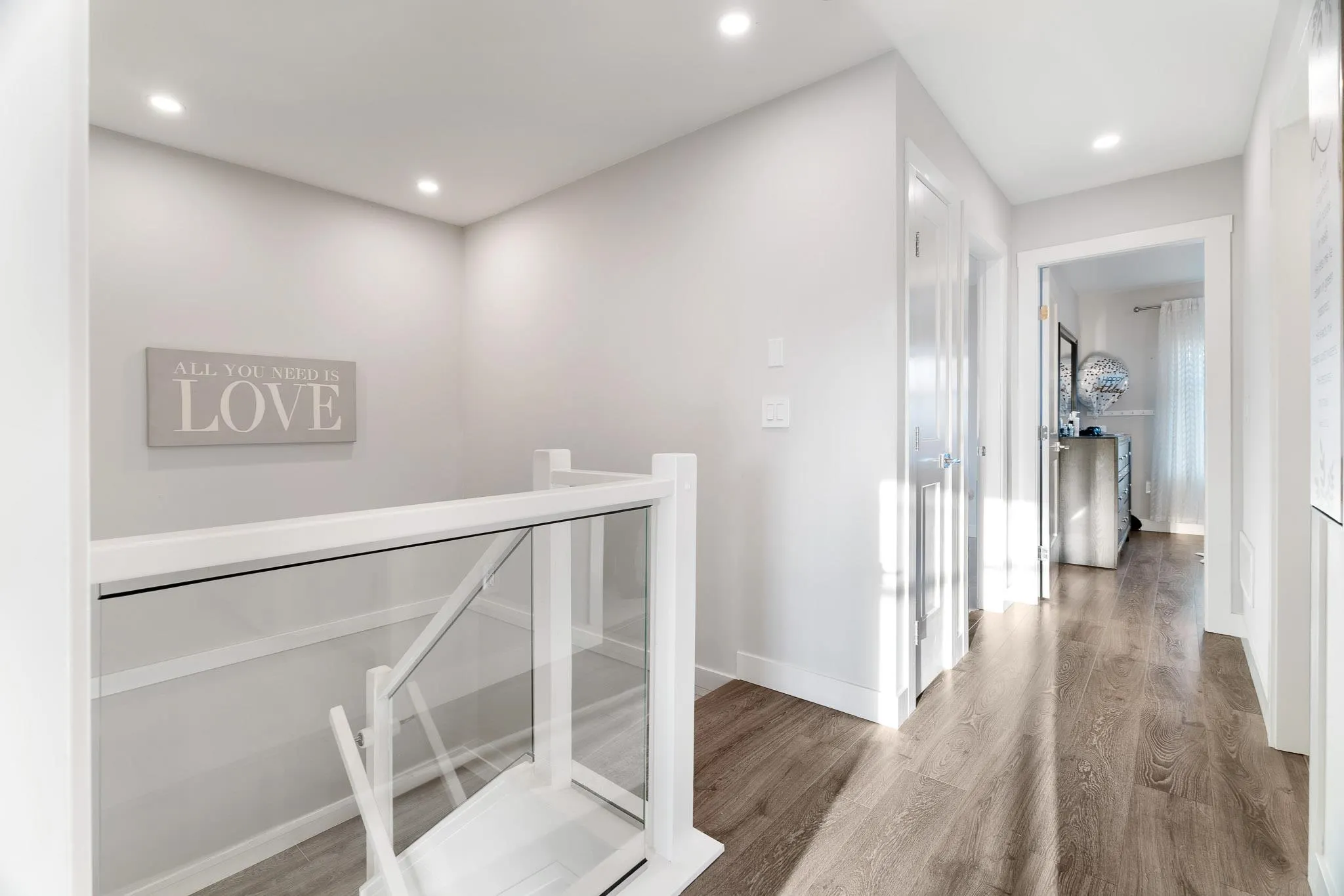17 20327 72b Avenue