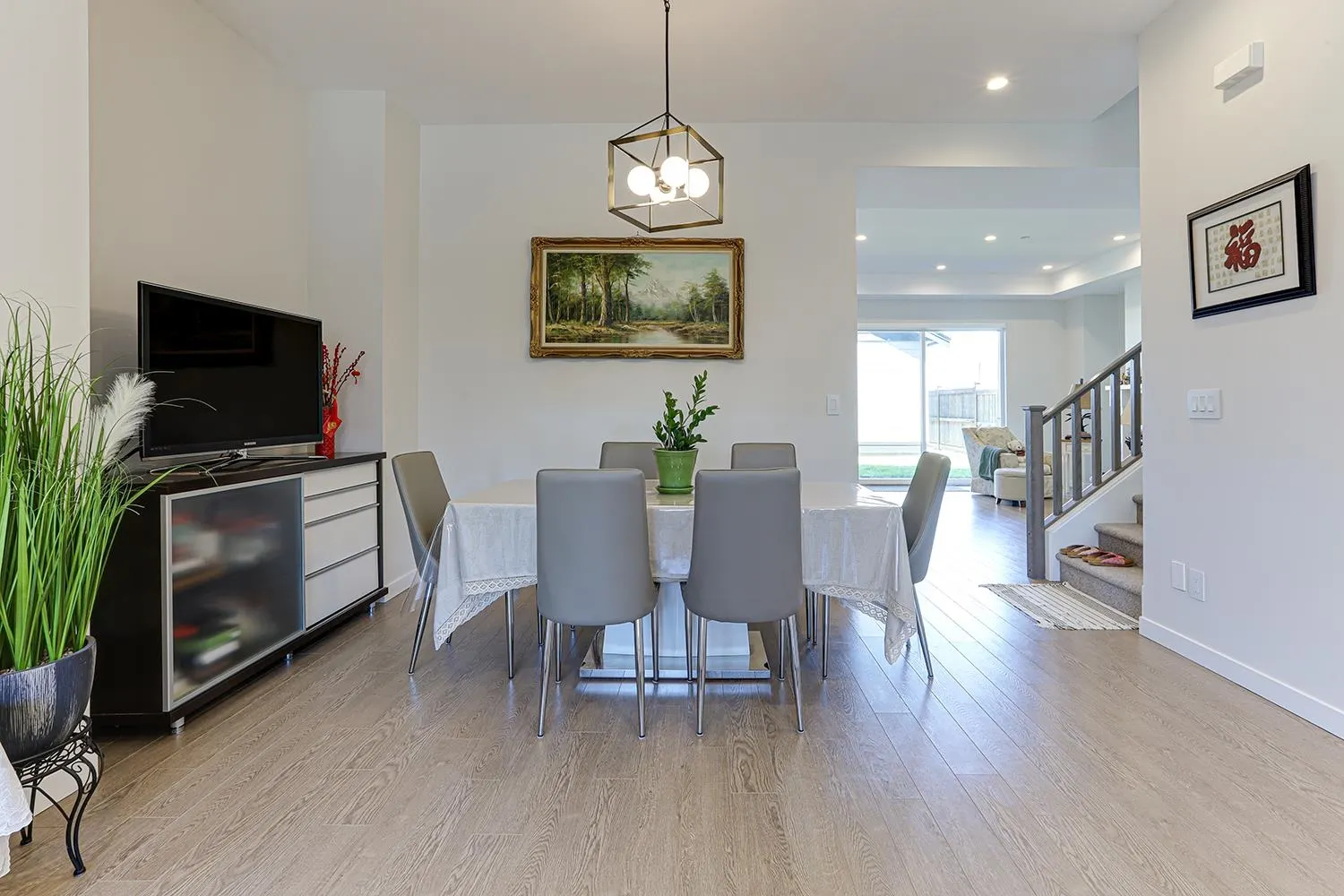 4705 Hazelnut Way