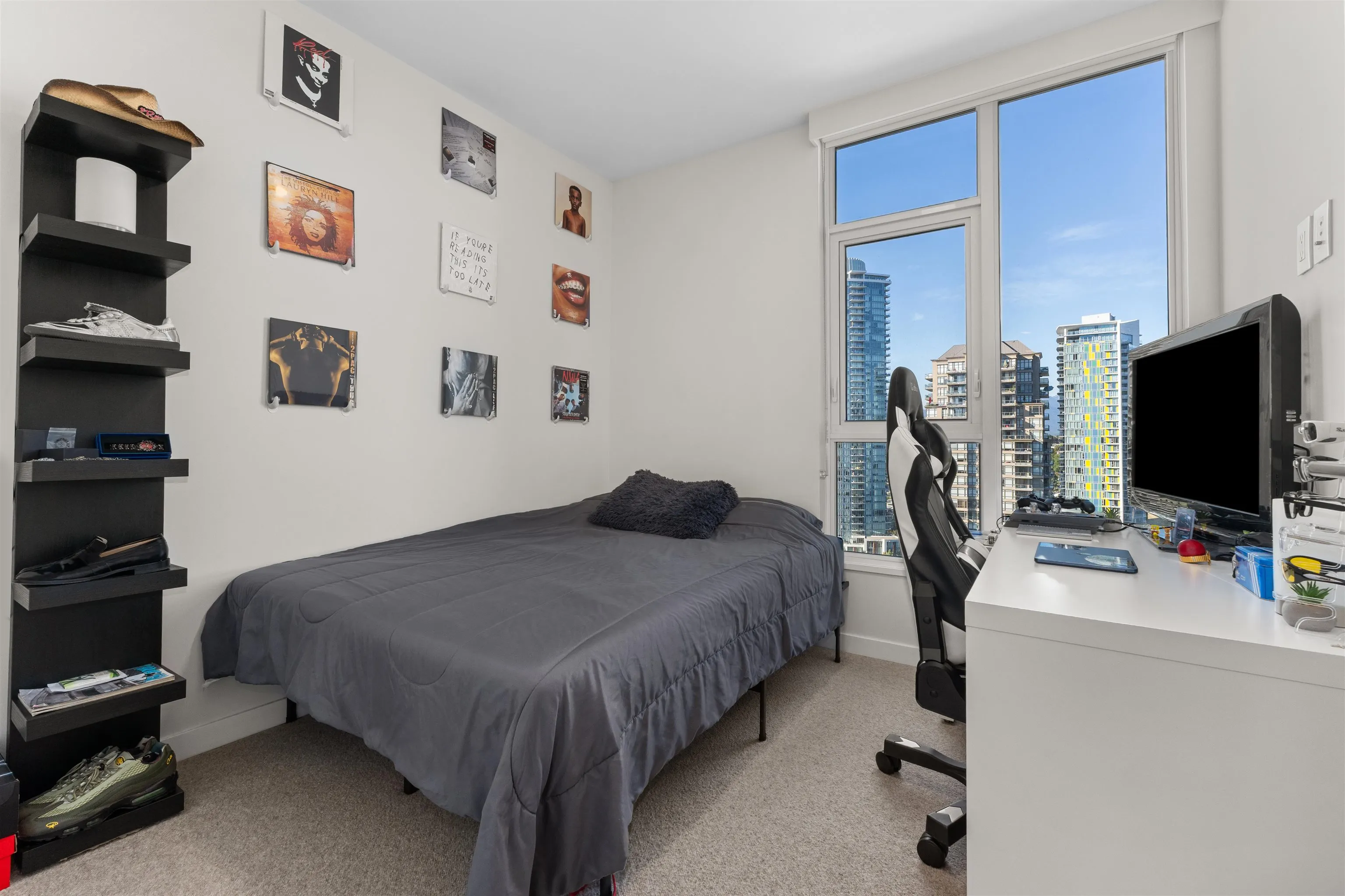 2107 4168 Lougheed Highway