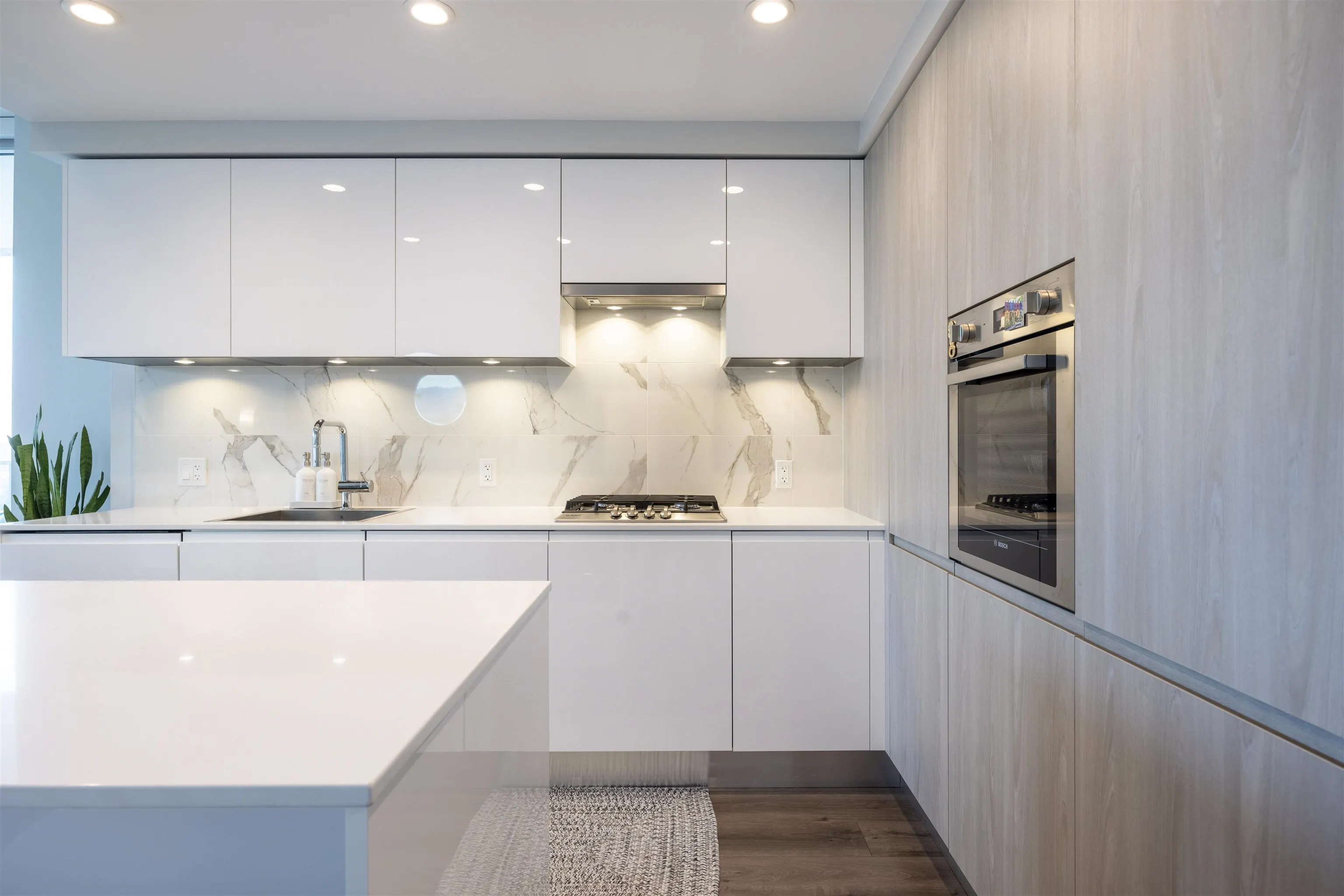 2606 3888 Evergreen Place