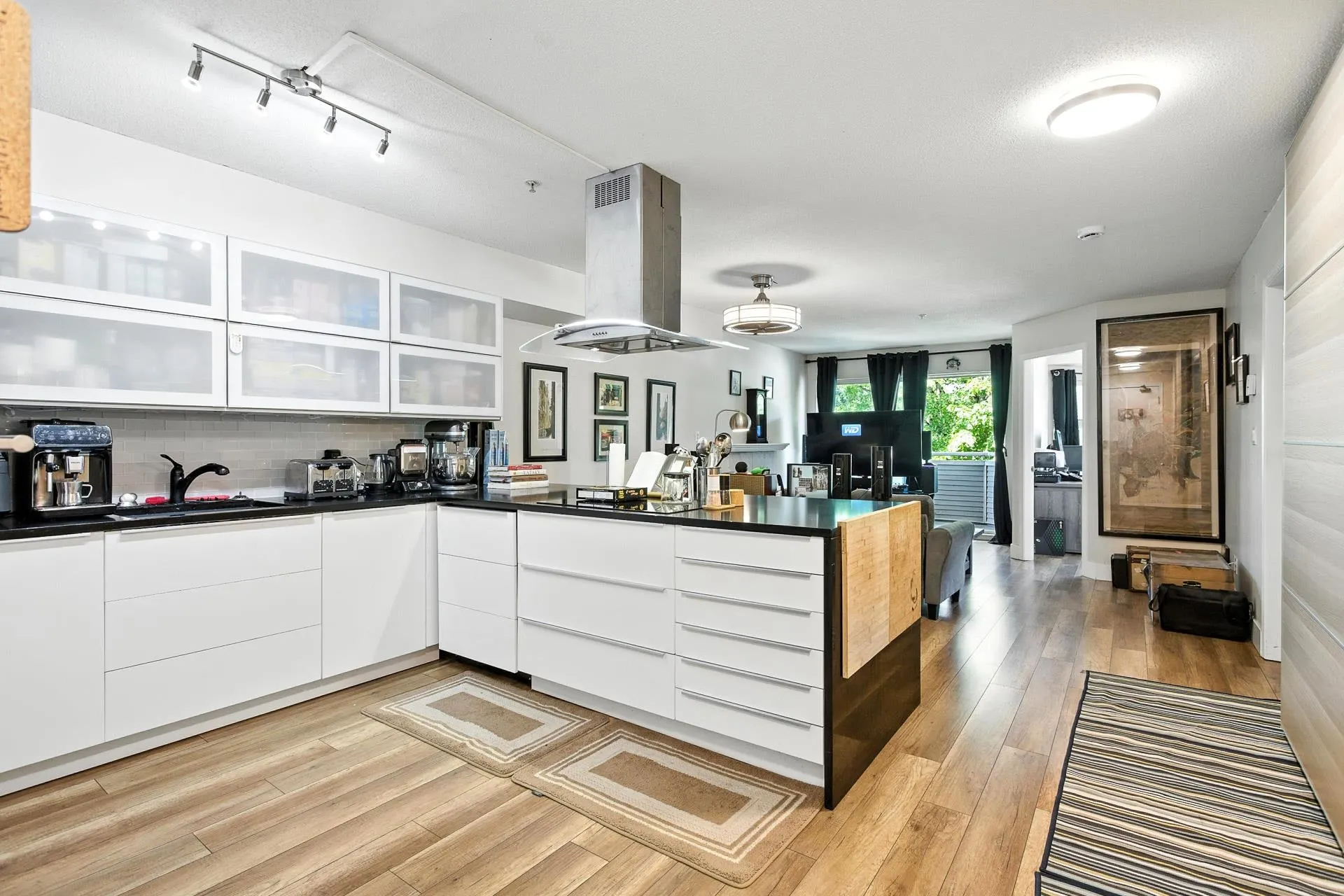 312 12160 80 Avenue
