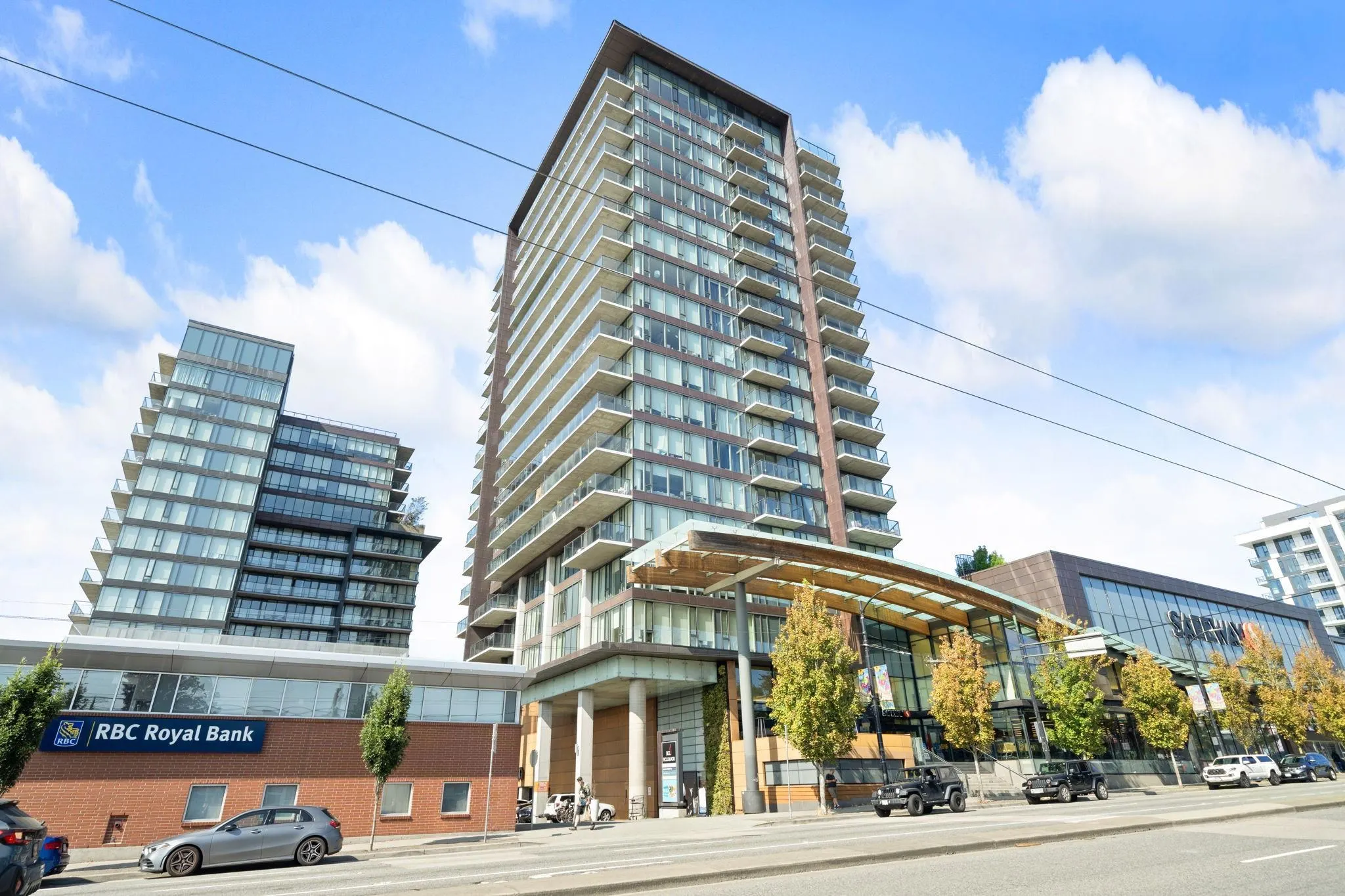 1808 8555 Granville Street
