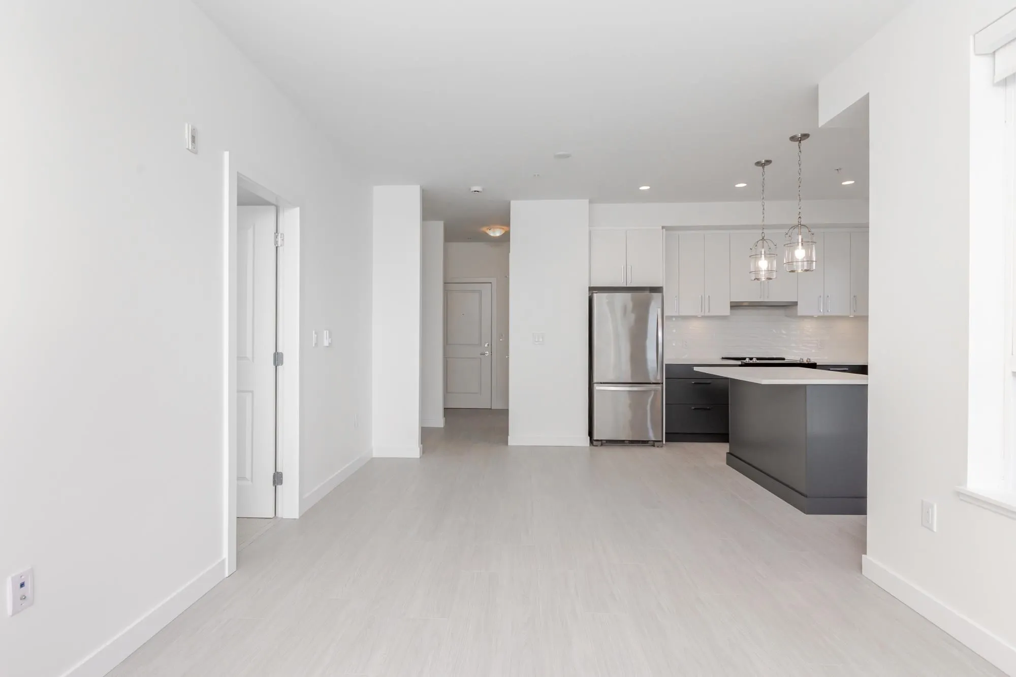 B403 20834 80 Avenue