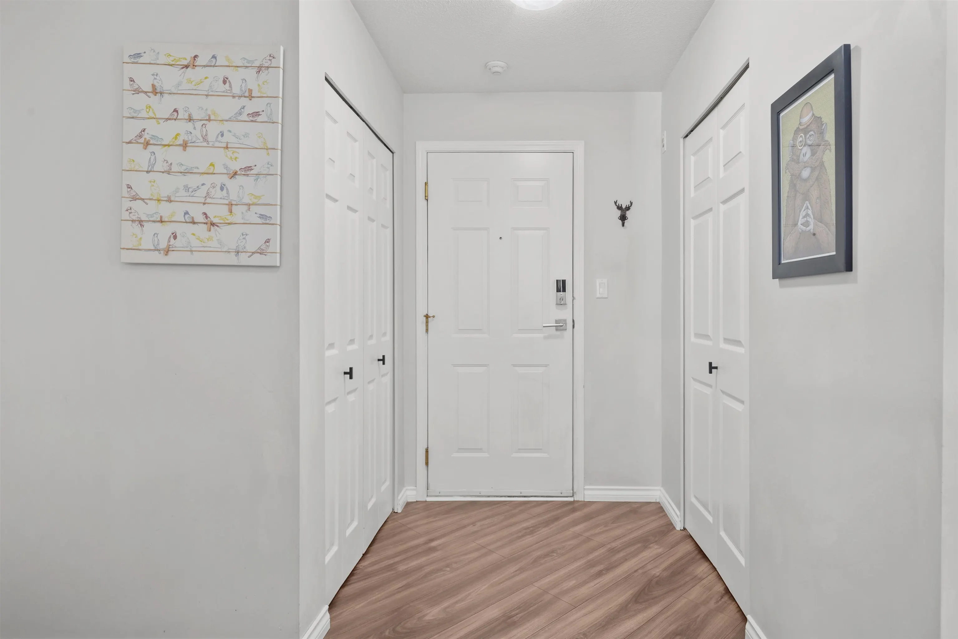 405 2335 Whyte Avenue
