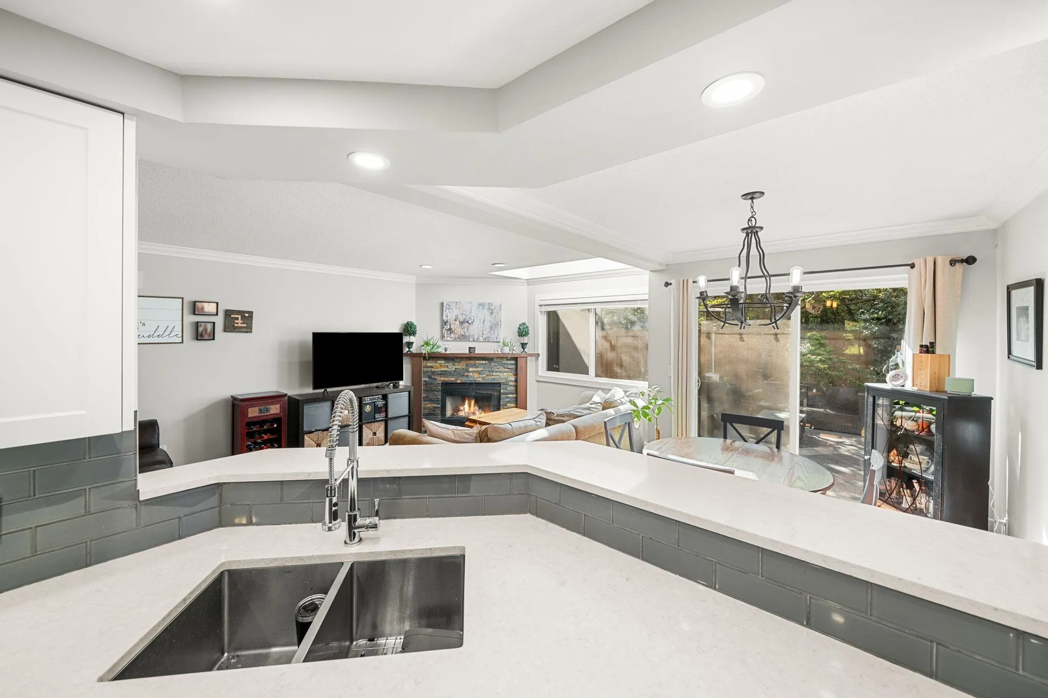 1 12438 Brunswick Place
