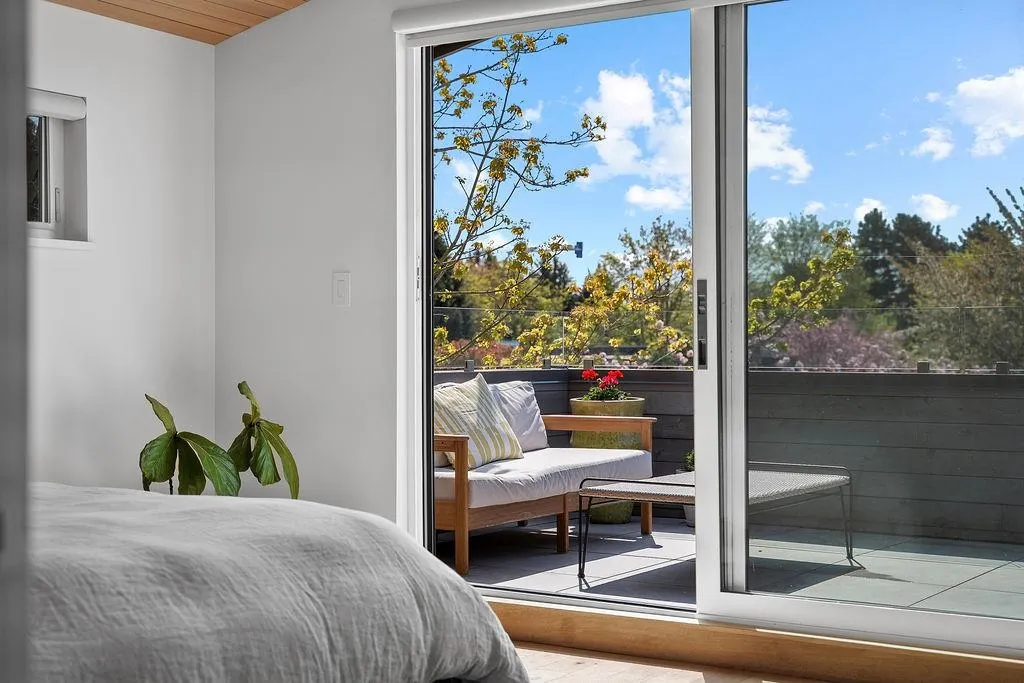 11711 Yoshida Court