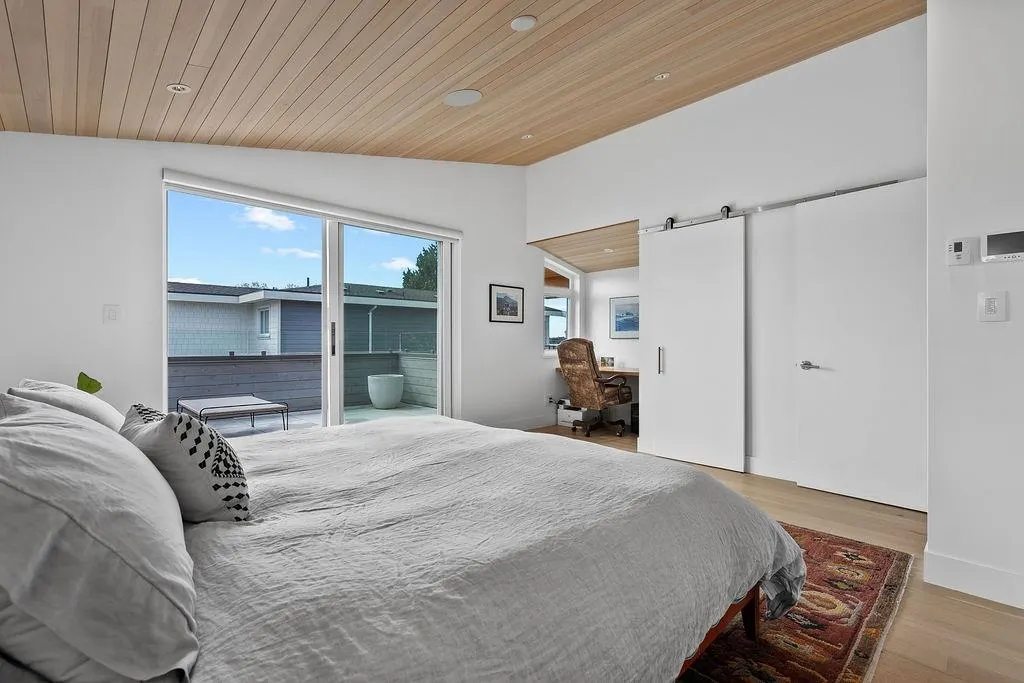 11711 Yoshida Court