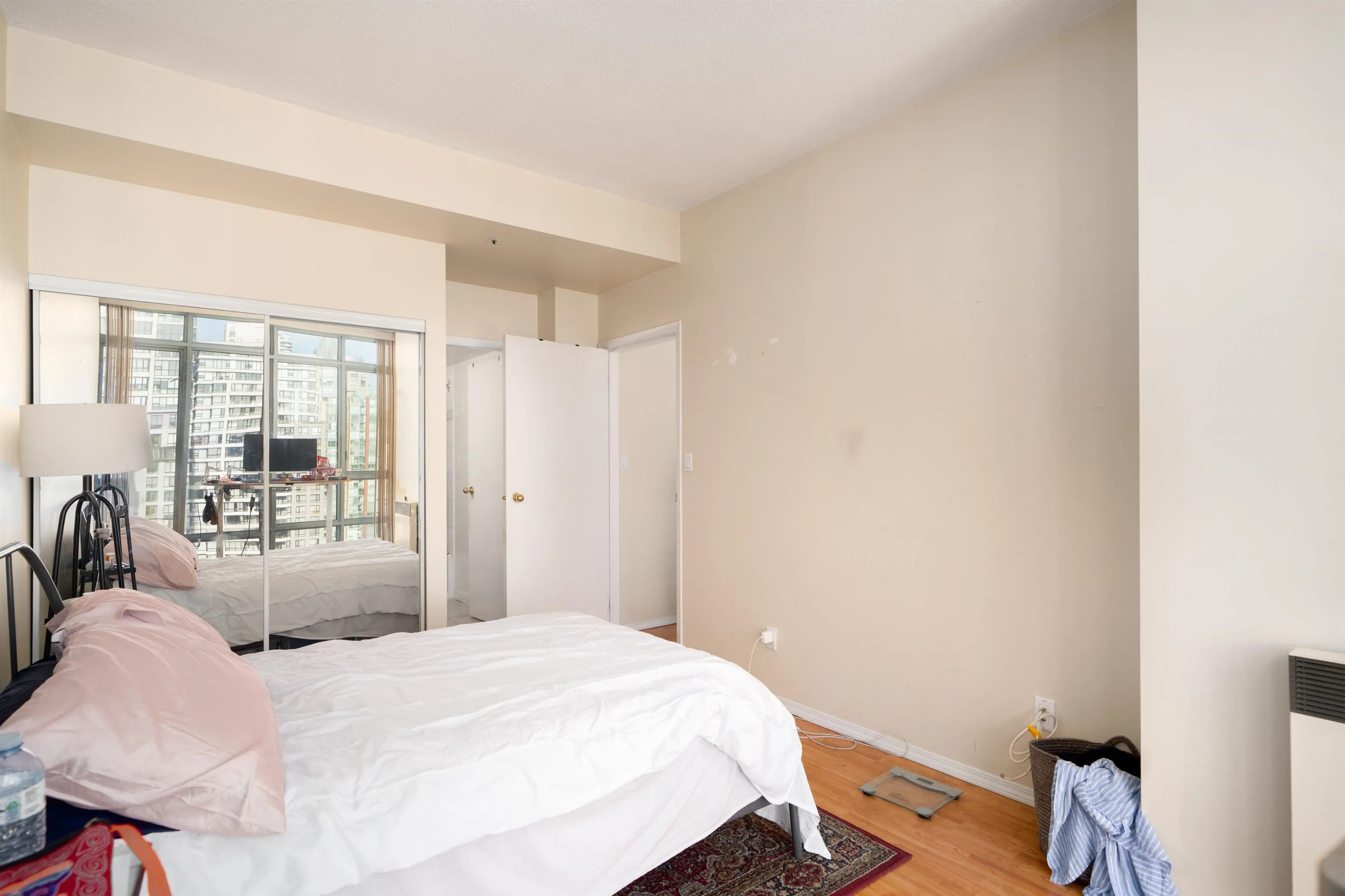 2905 930 Cambie Street