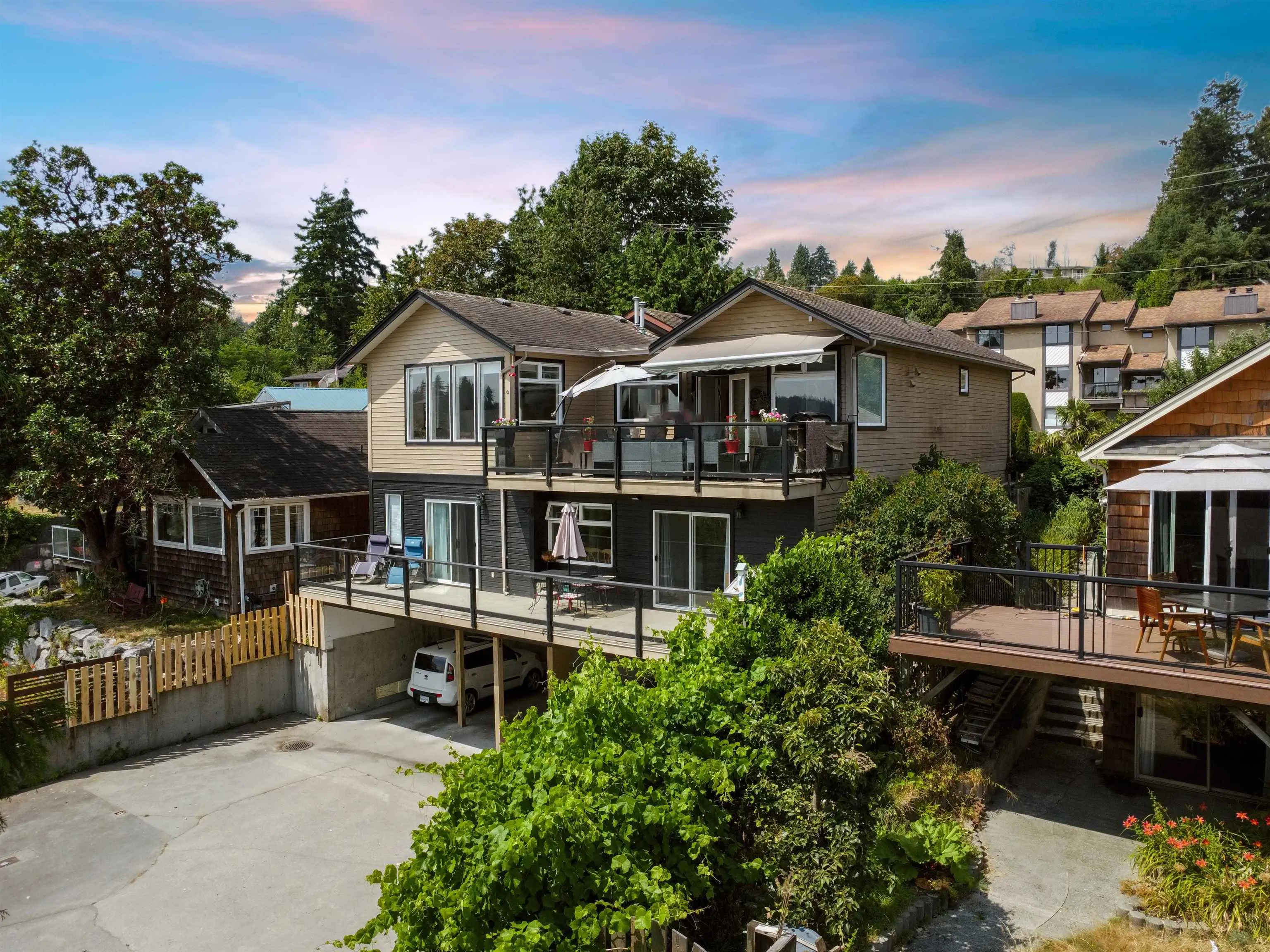 556 Seaview Road