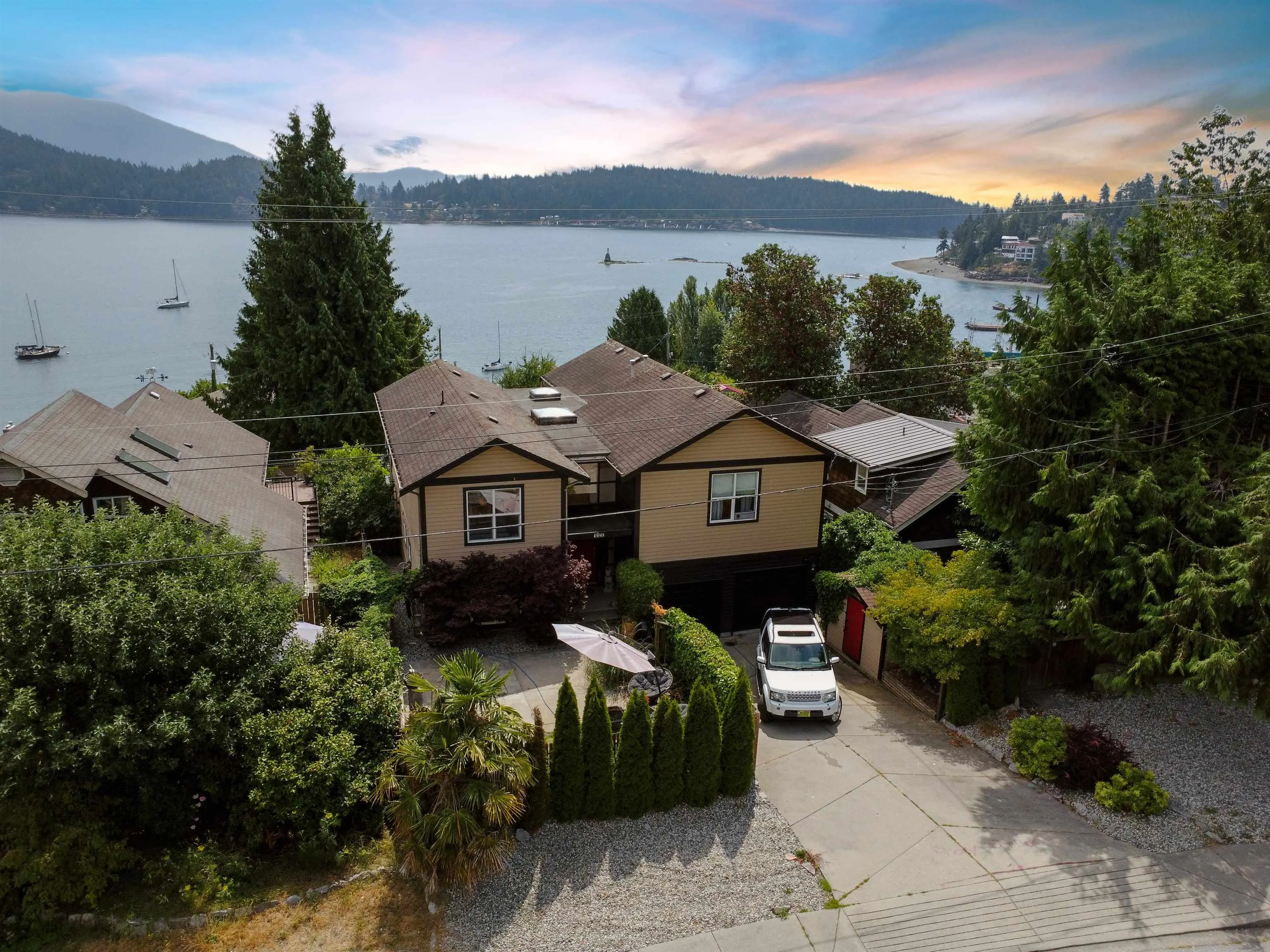 556 Seaview Road