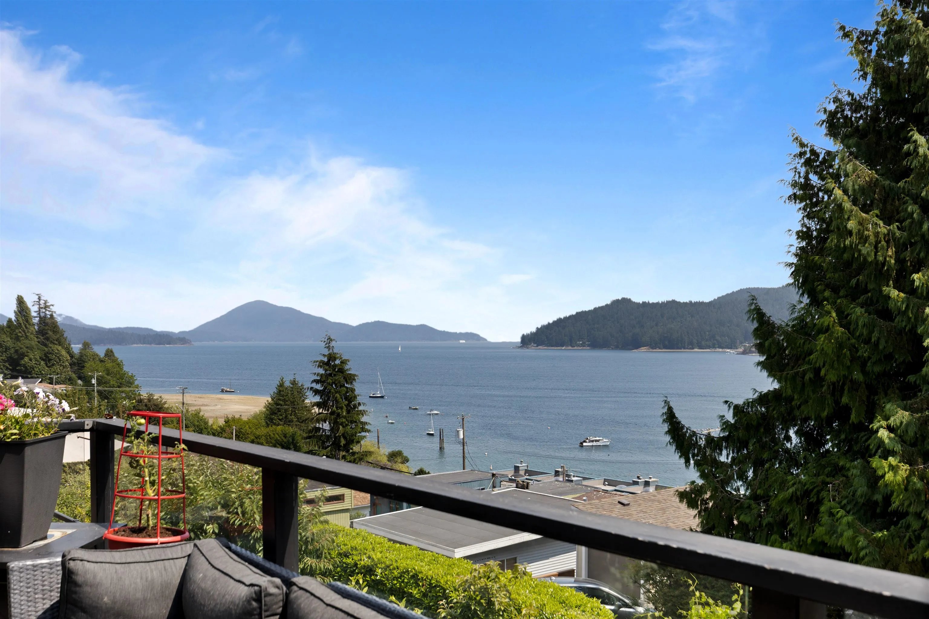 556 Seaview Road