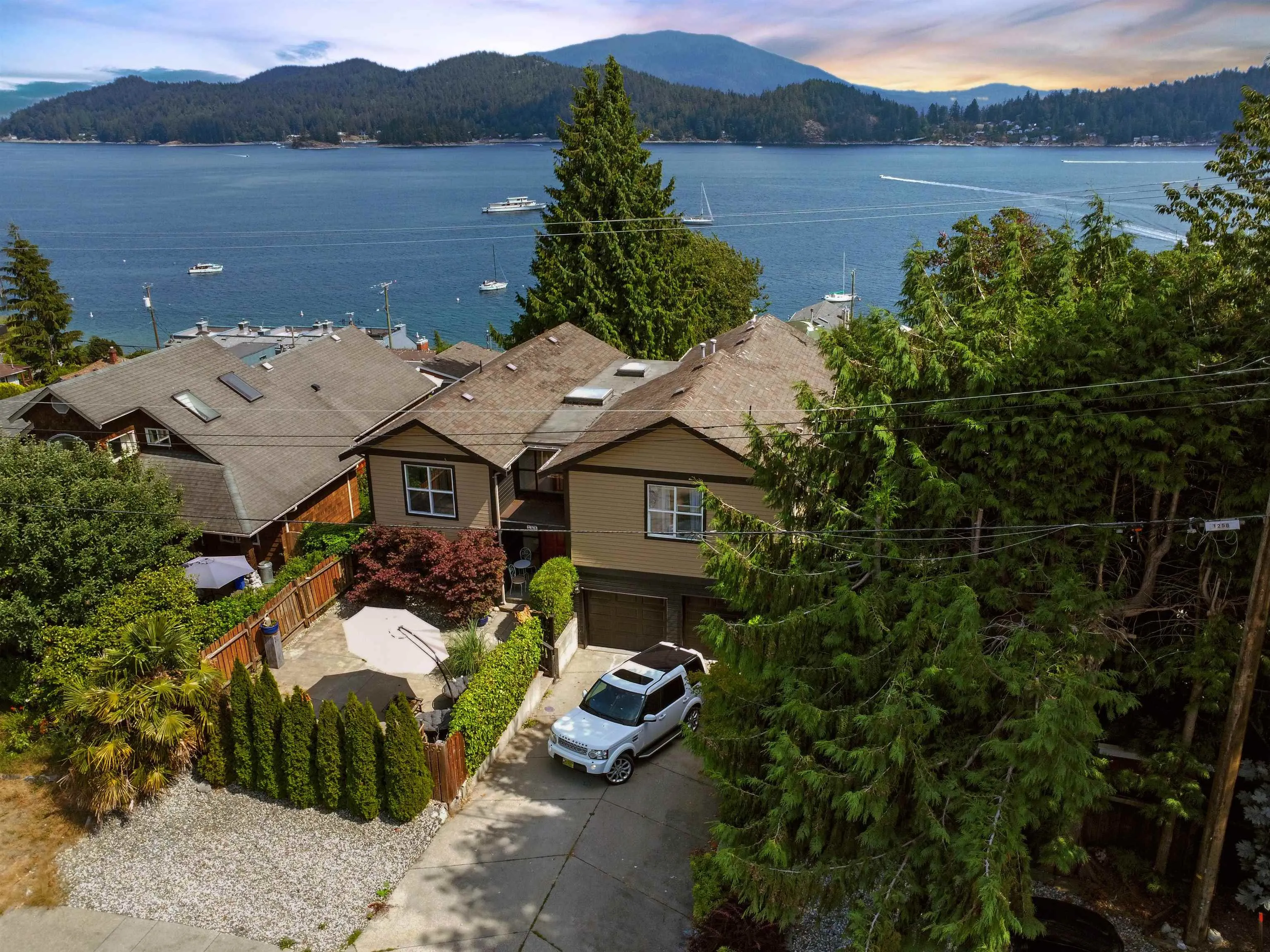 556 Seaview Road