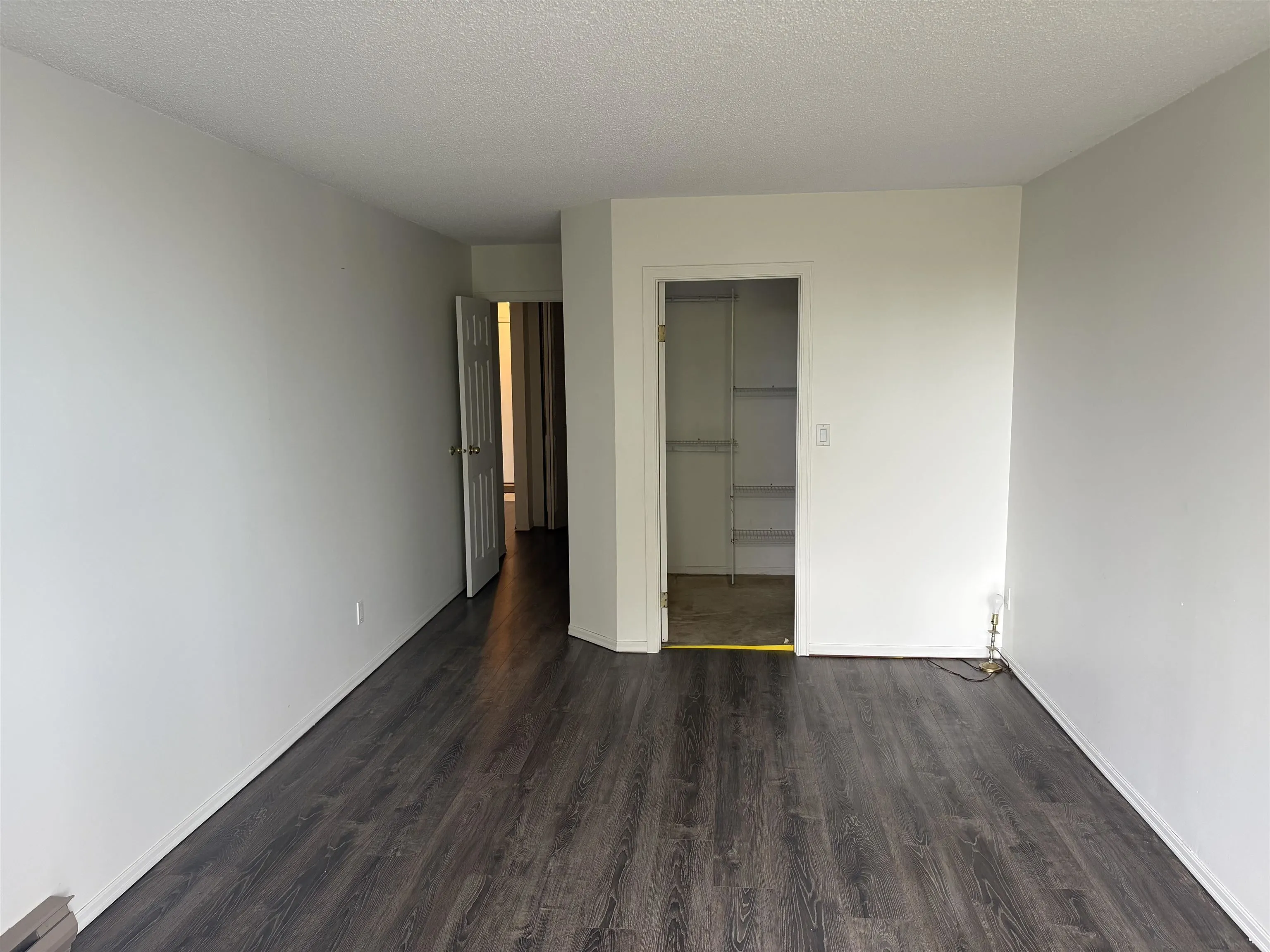 212 9151 No. 5 Road