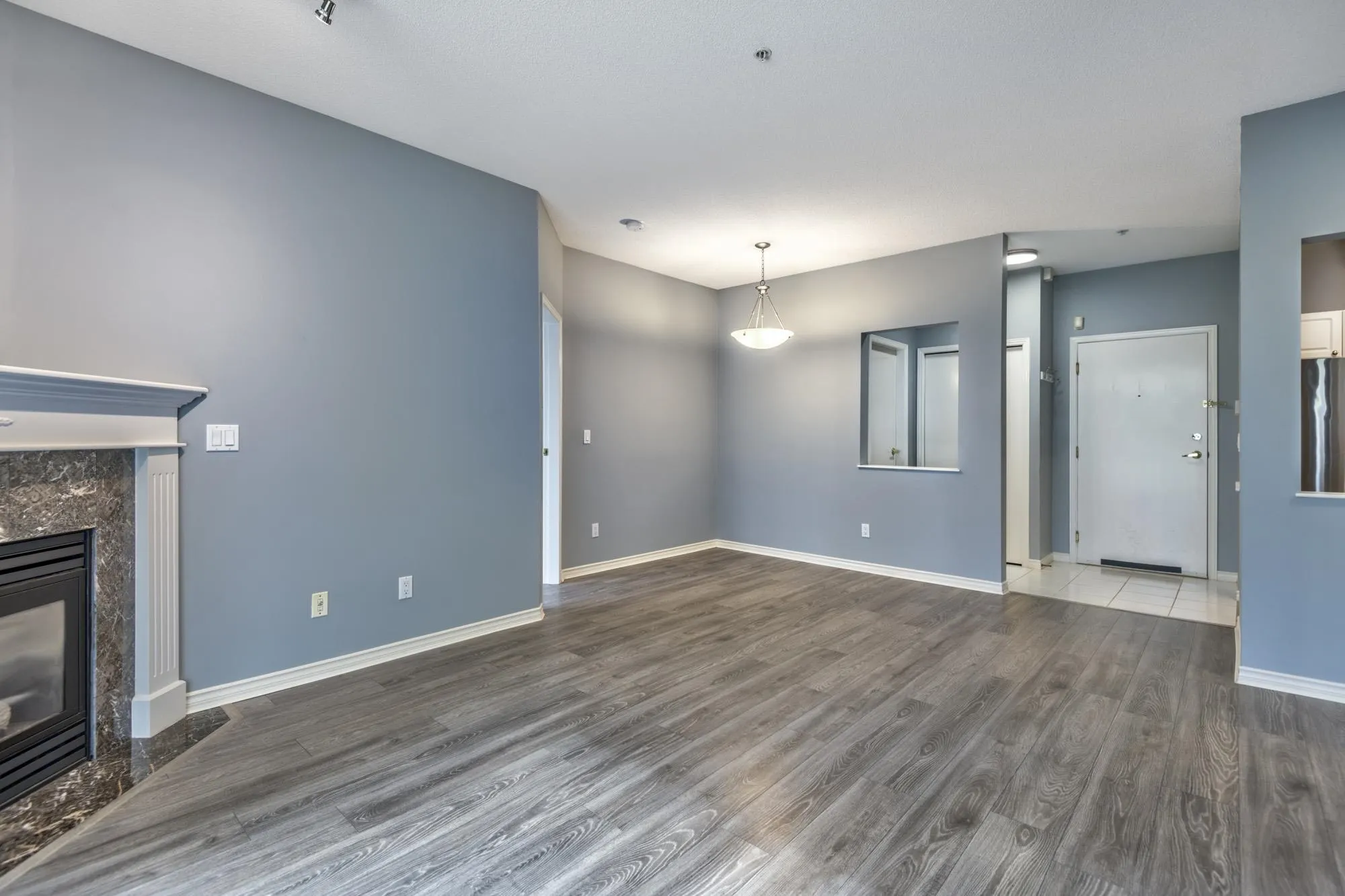 413 8100 Jones Road