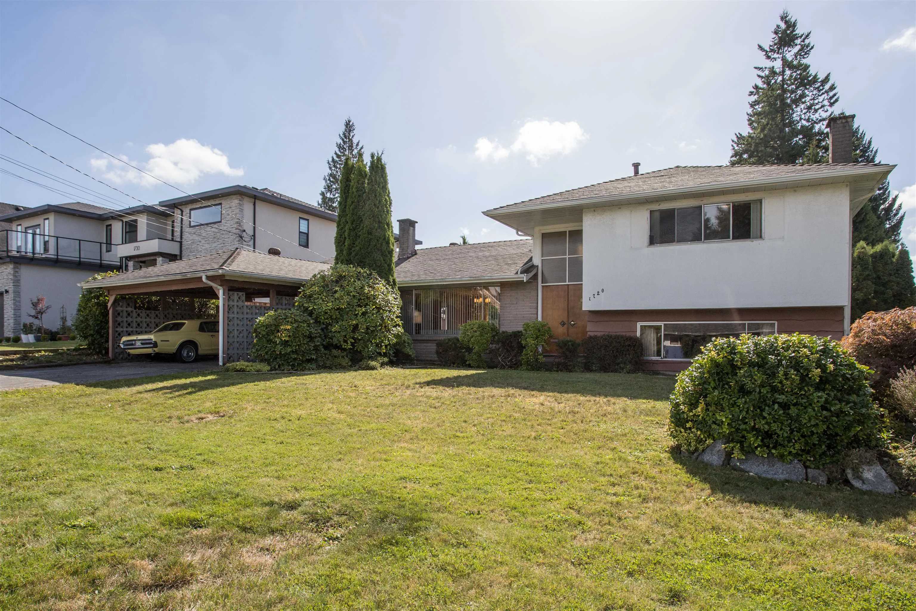 1720 Bowman Avenue
