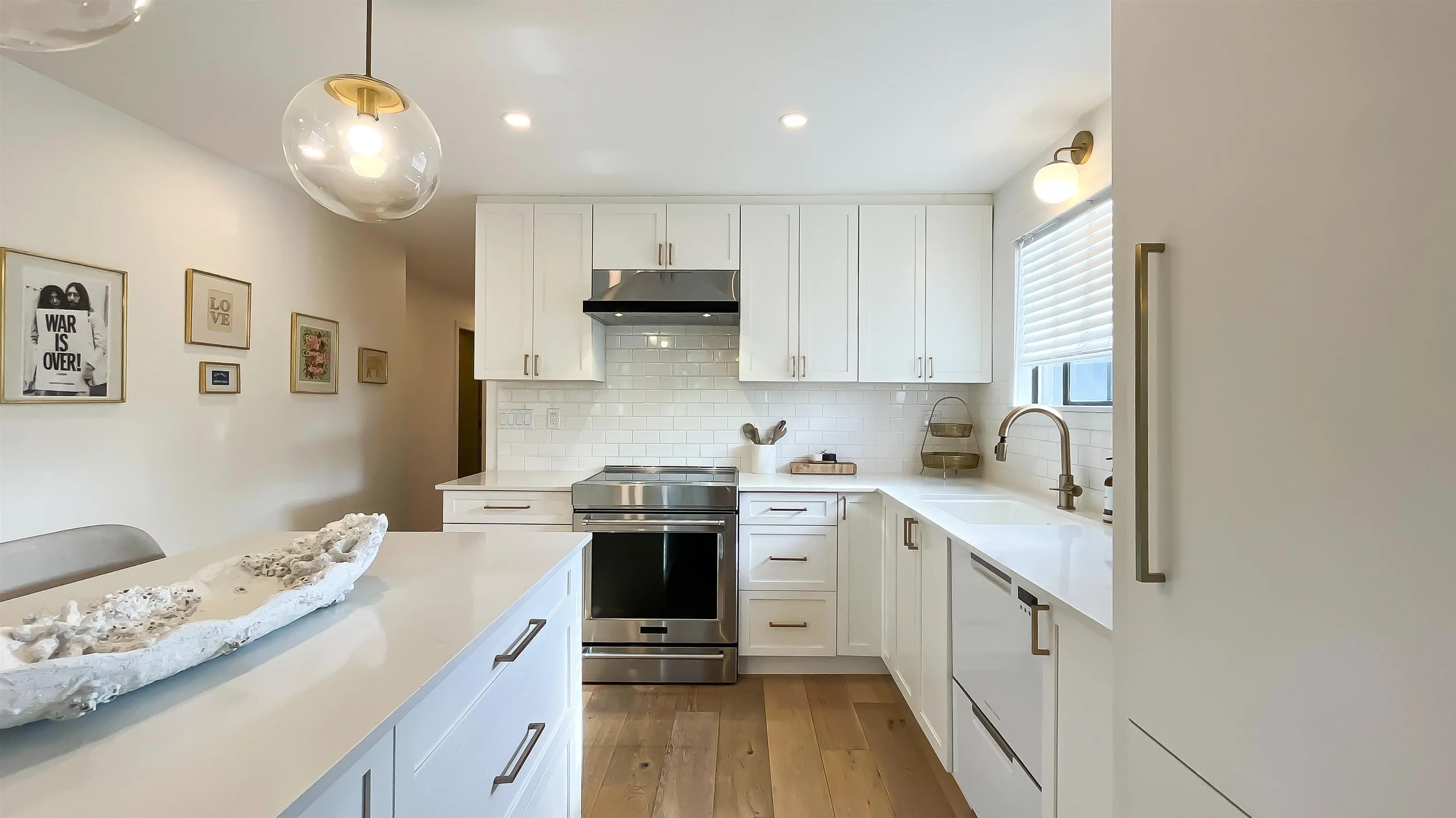602 1165 Burnaby Street
