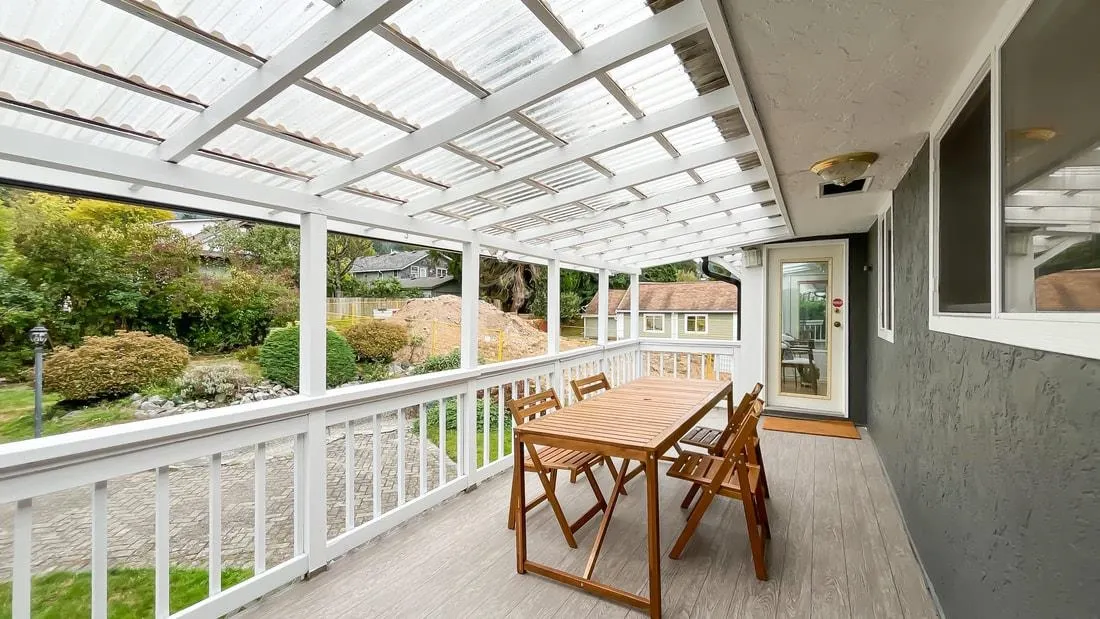 316 W Queens Road
