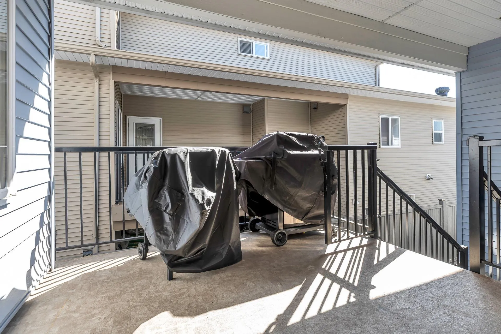 216 Hume Street