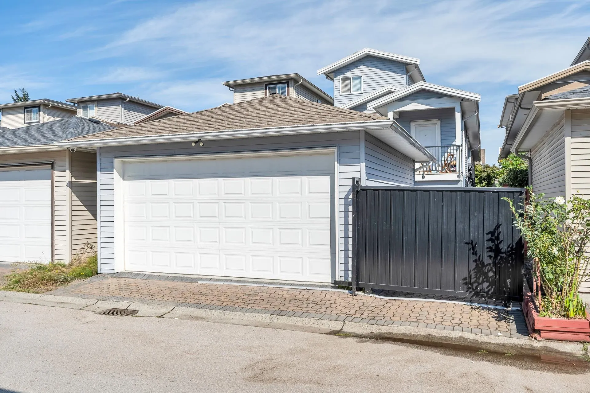216 Hume Street