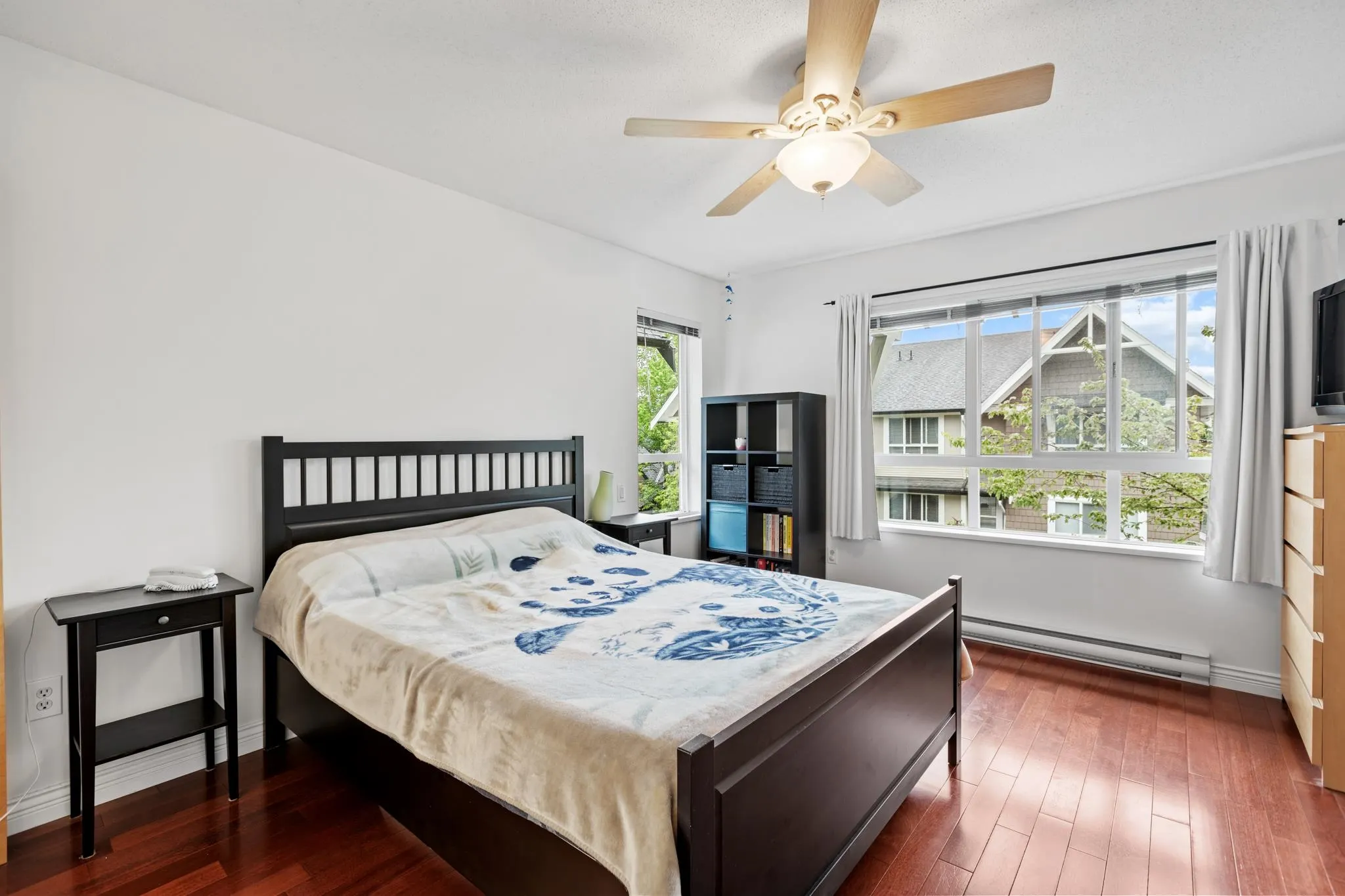 86 6747 203 Street