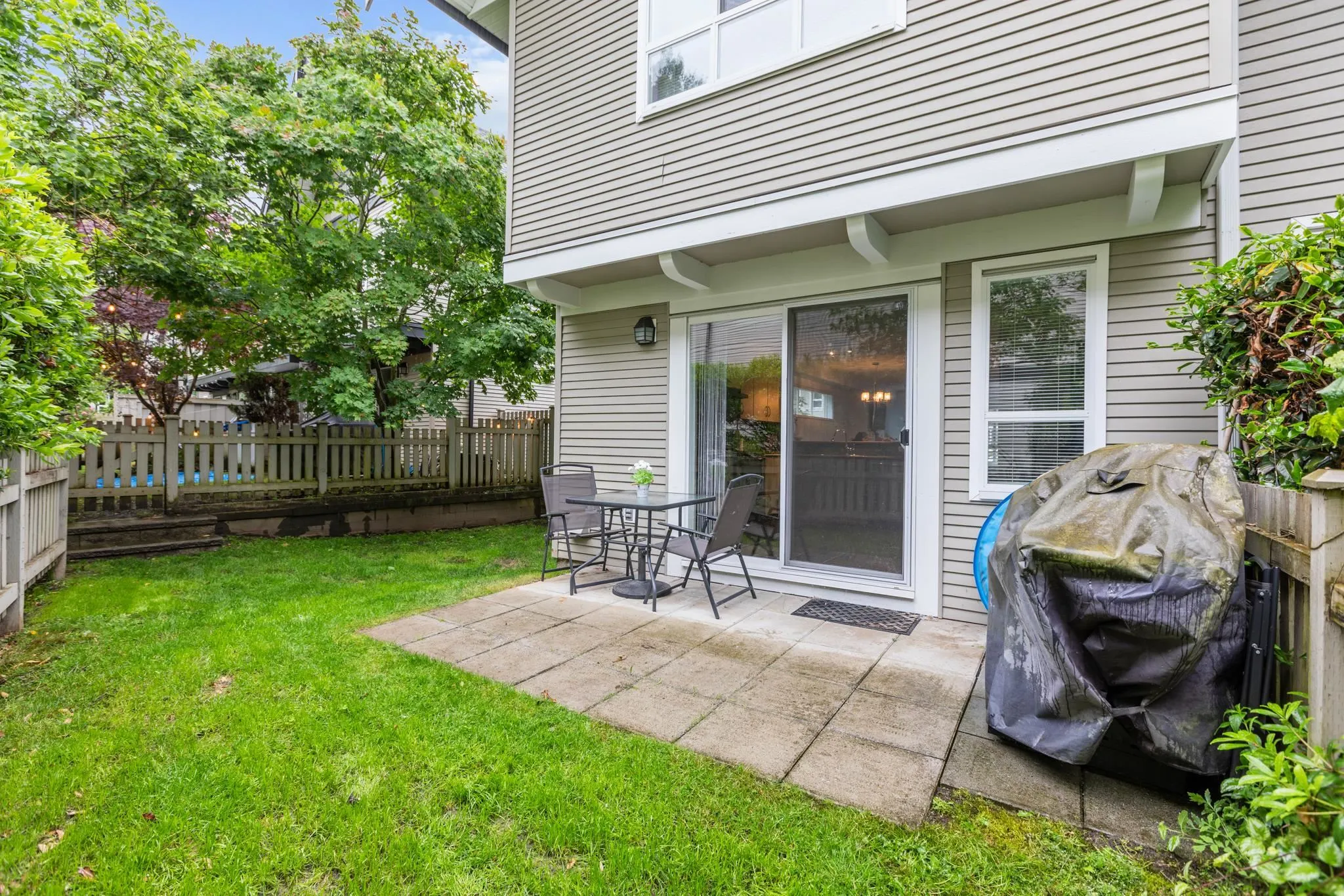 86 6747 203 Street