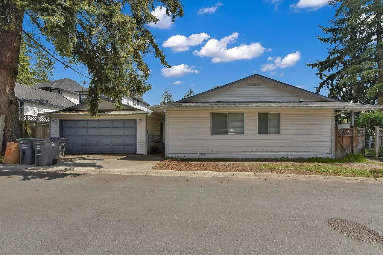 12835 60 Street