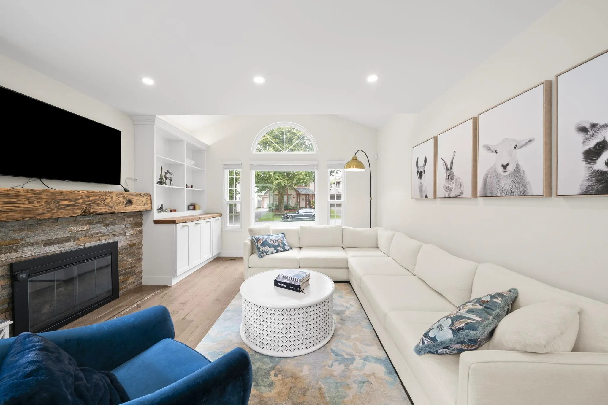 860 Ruckle Court