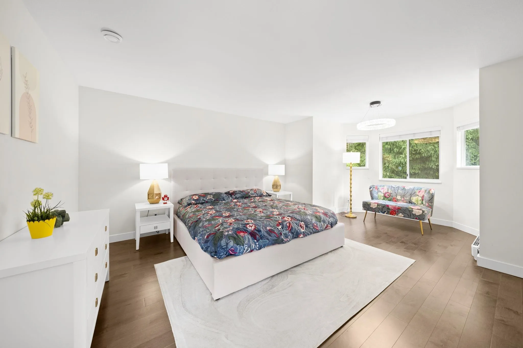 860 Ruckle Court
