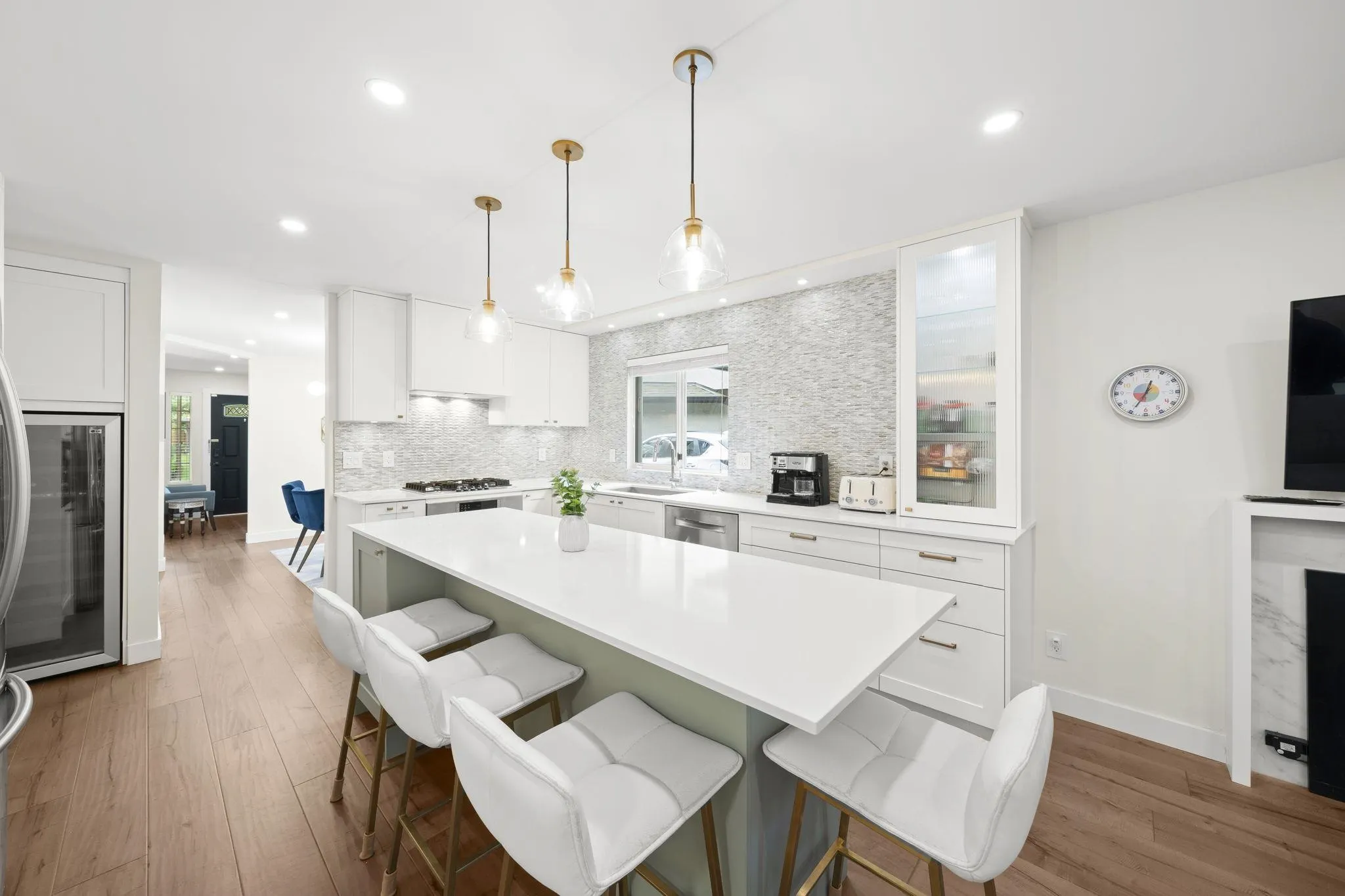 860 Ruckle Court