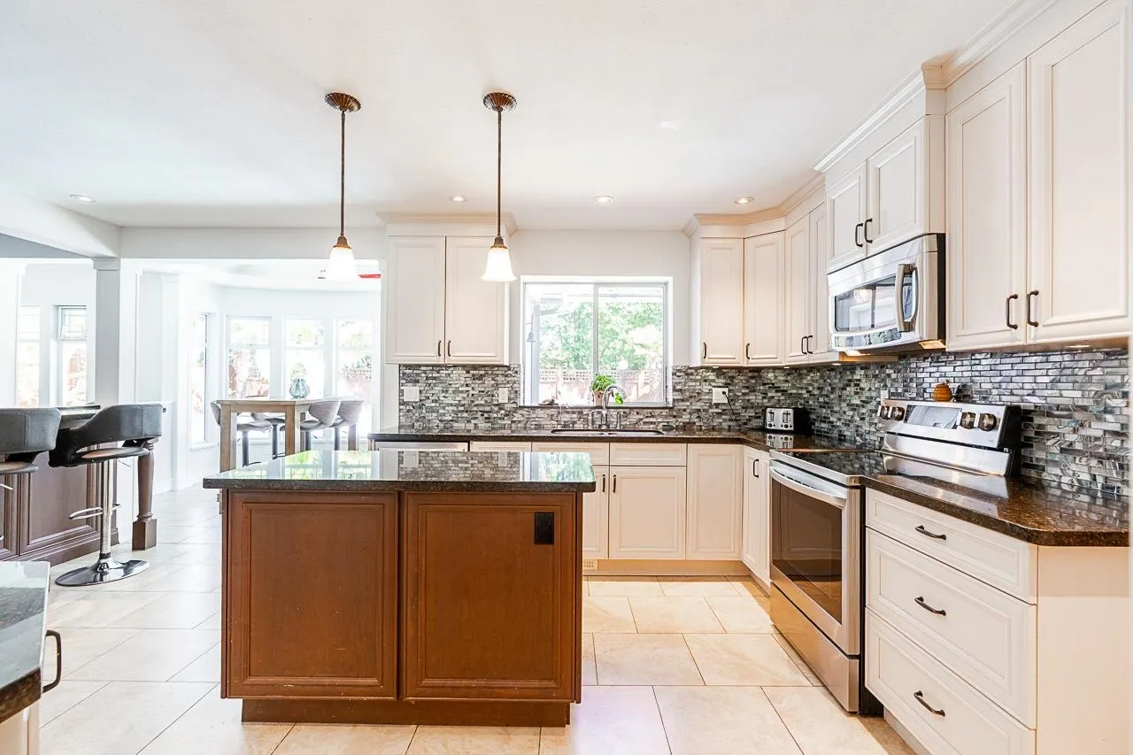 5271 Cambridge Court