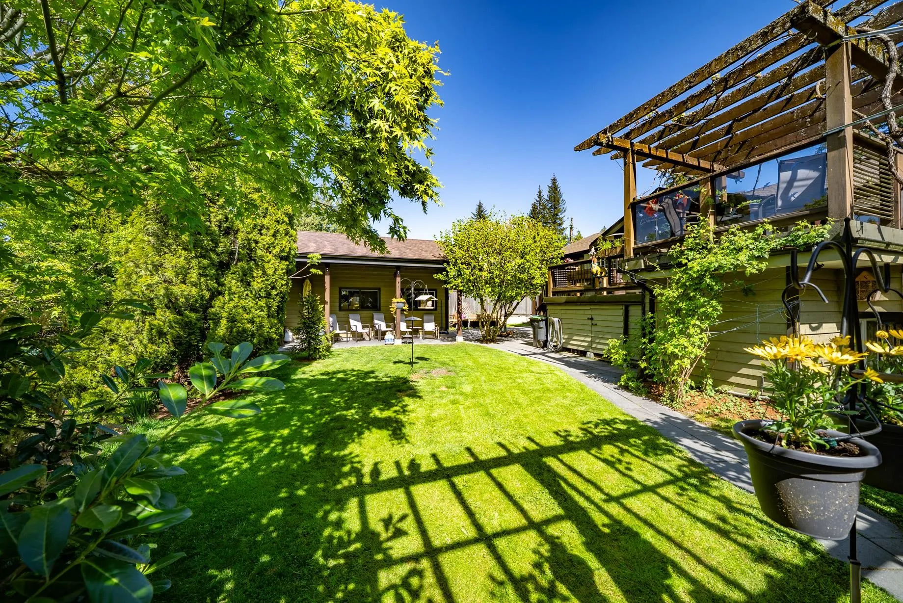 870 Seymour Drive