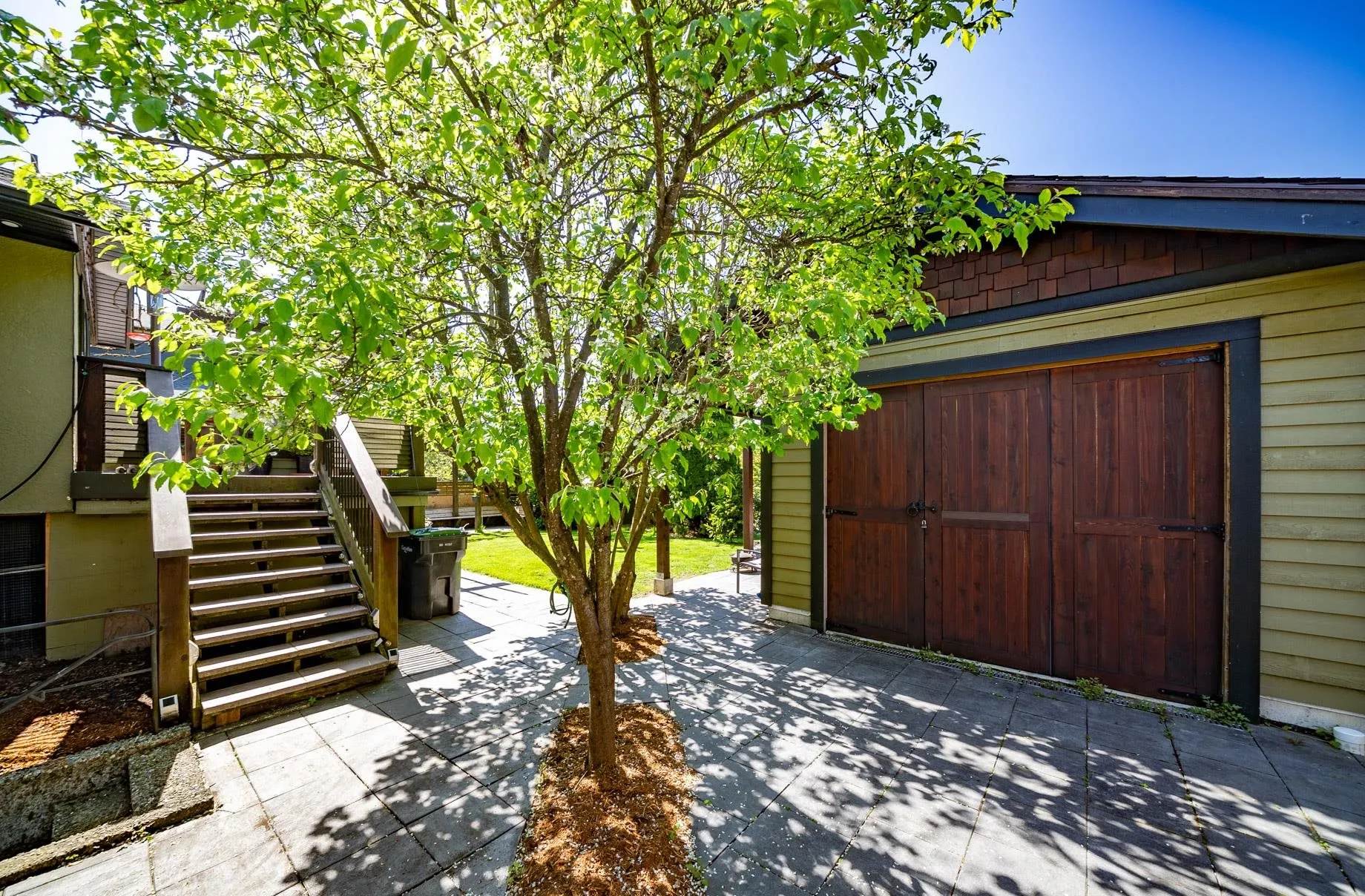 870 Seymour Drive