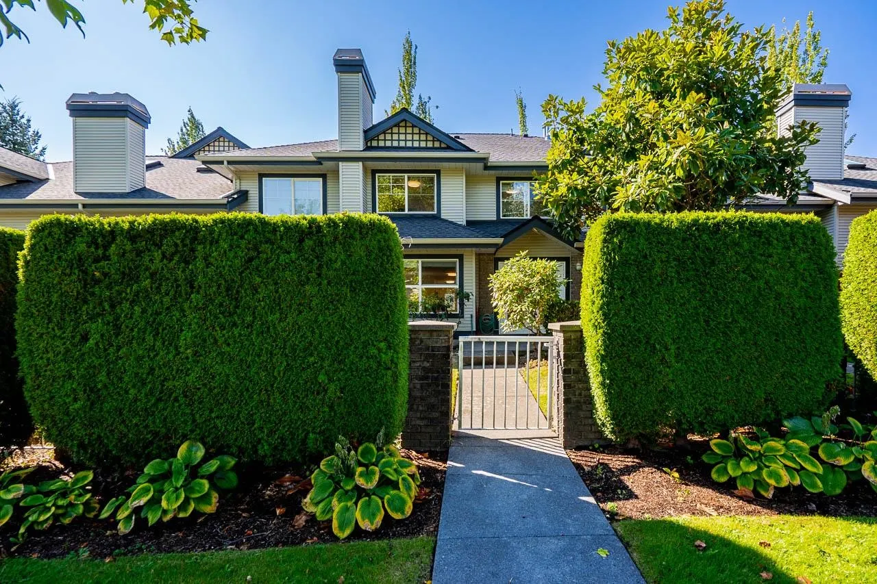 60 8111 160 Street