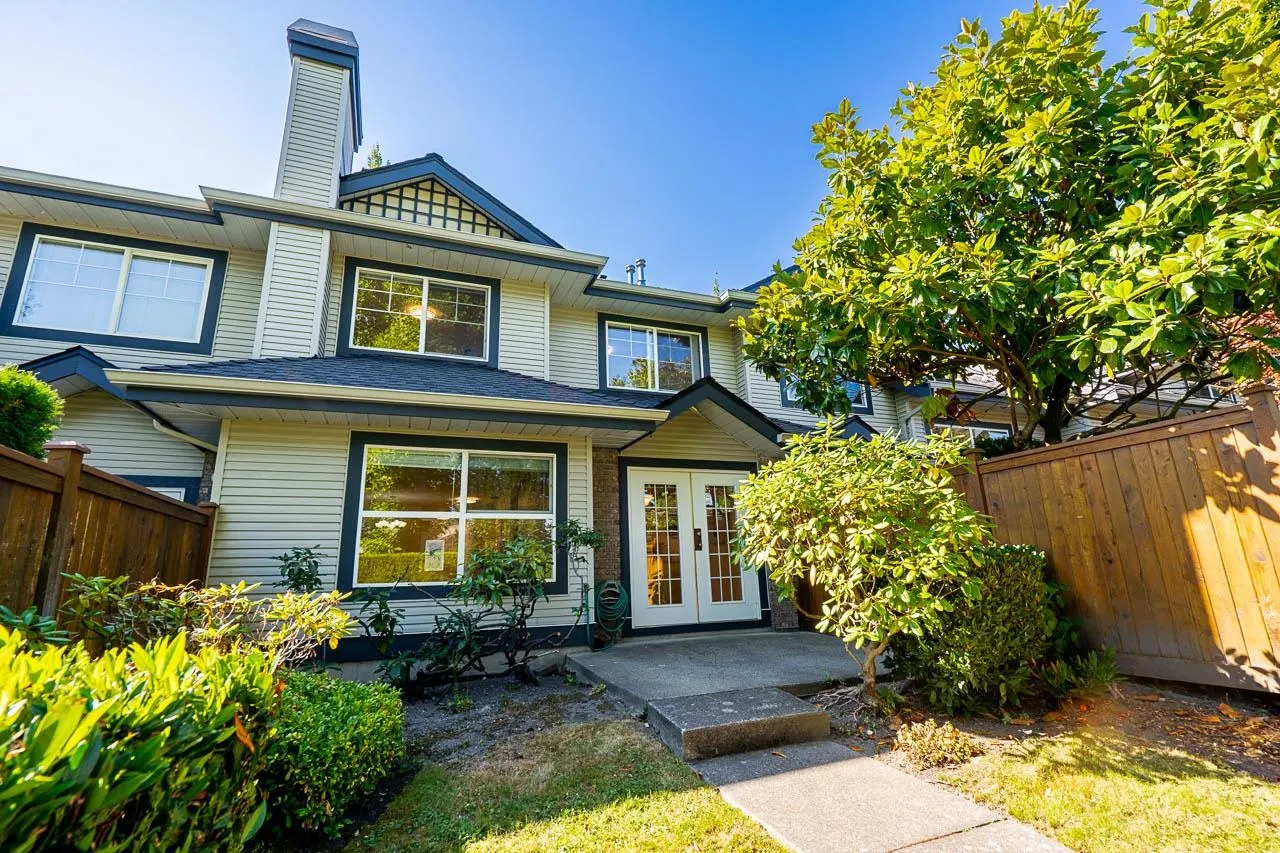 60 8111 160 Street