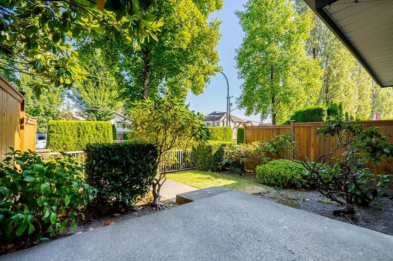 60 8111 160 Street