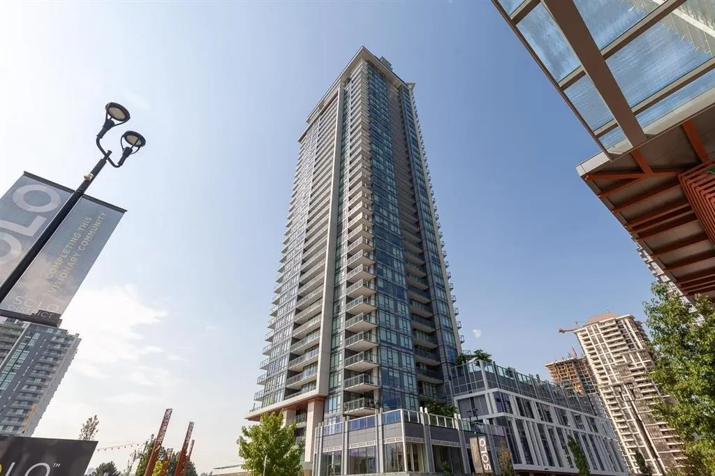 3805 2085 Skyline Court