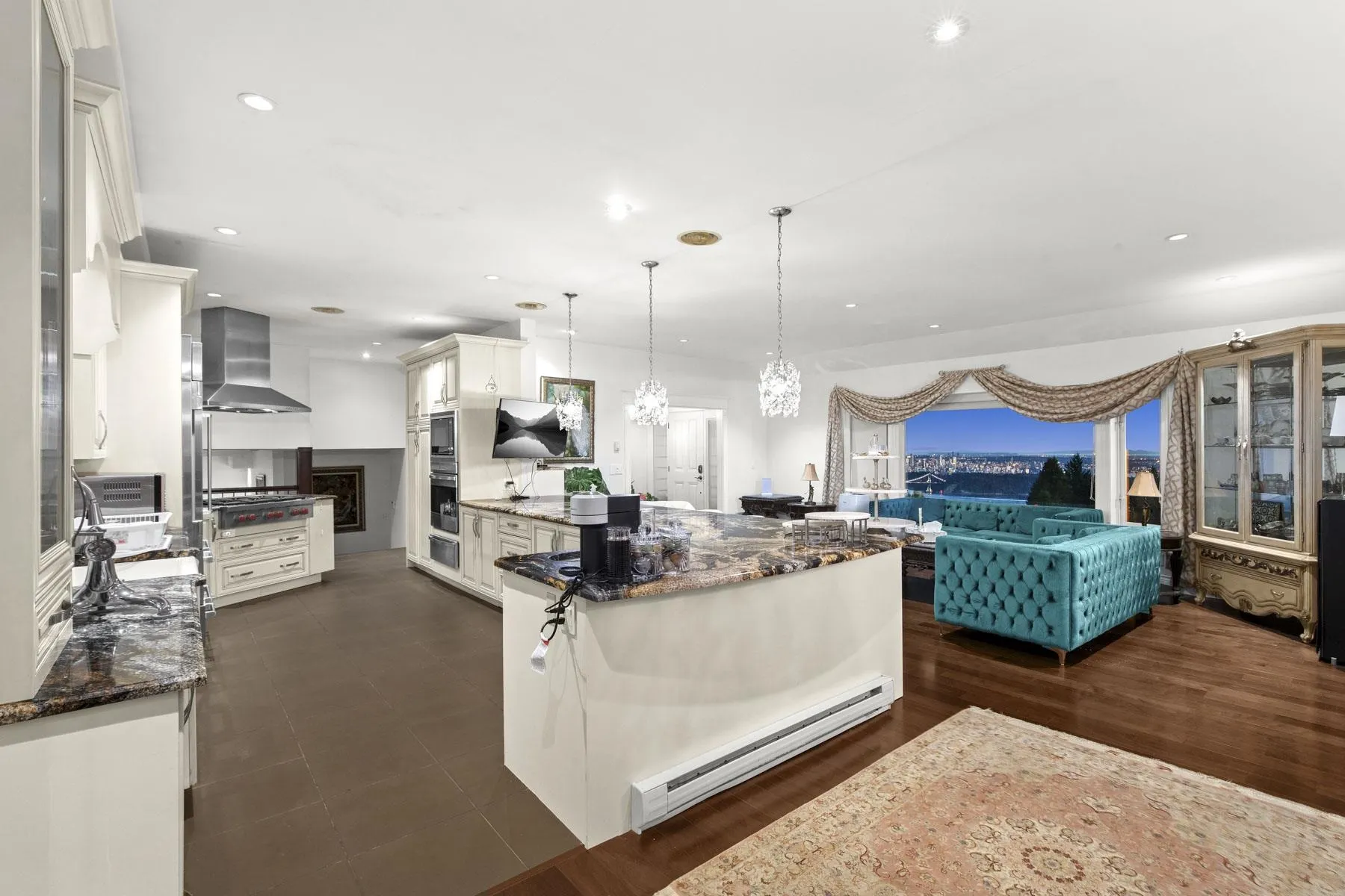 1391 Chartwell Drive