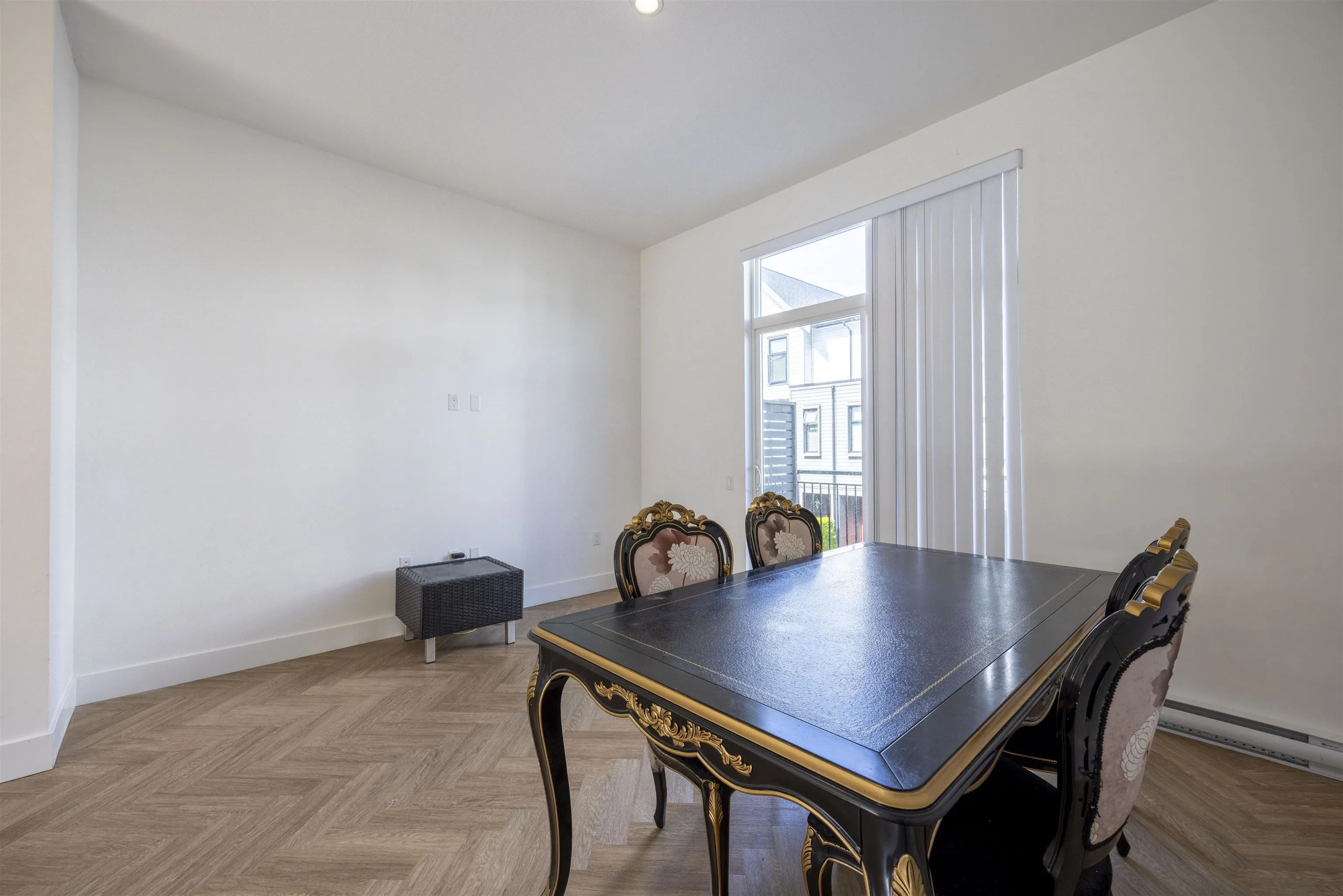 89 17555 57a Avenue